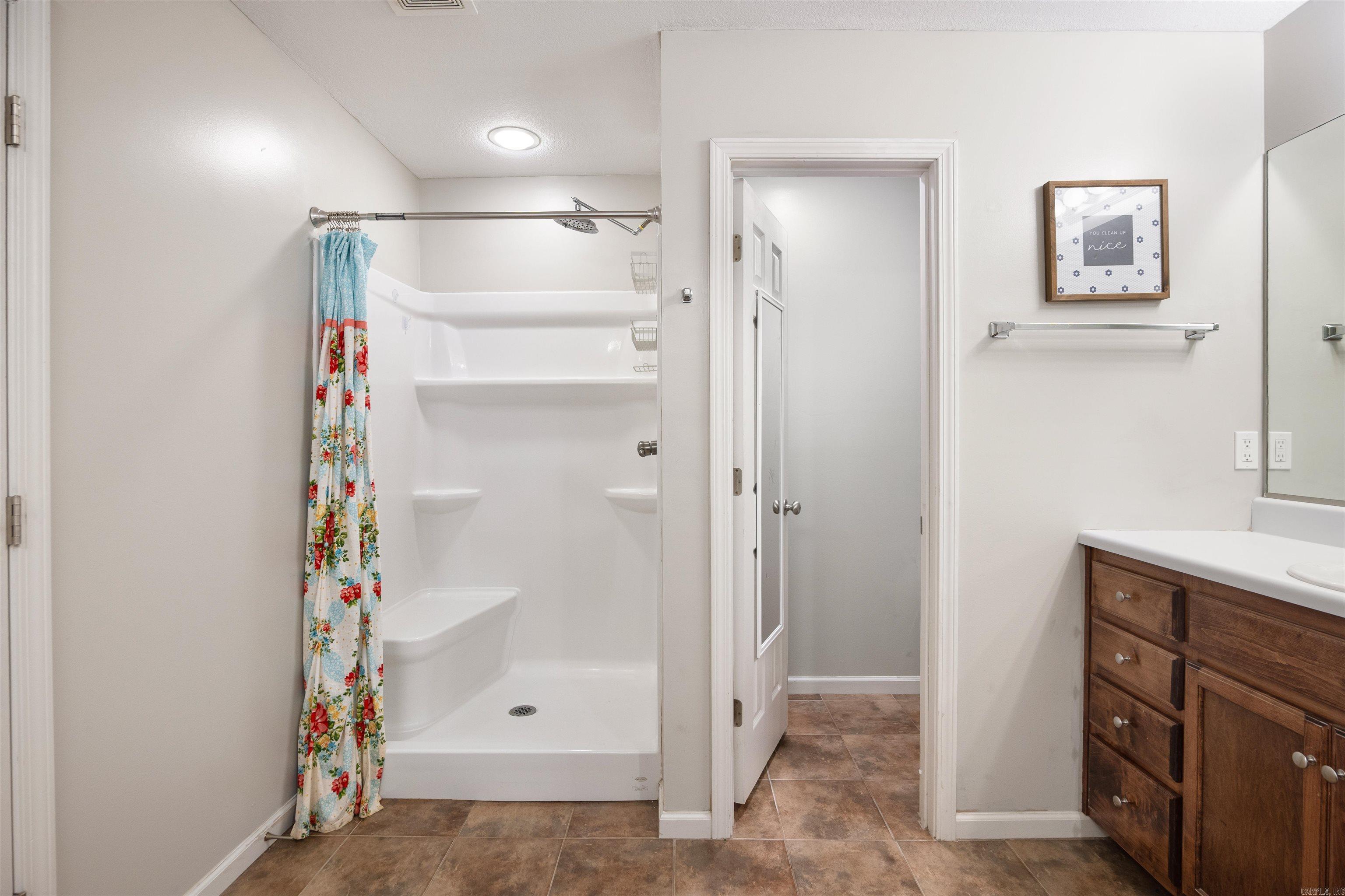 2656 Clayburne Drive Property Photo 13