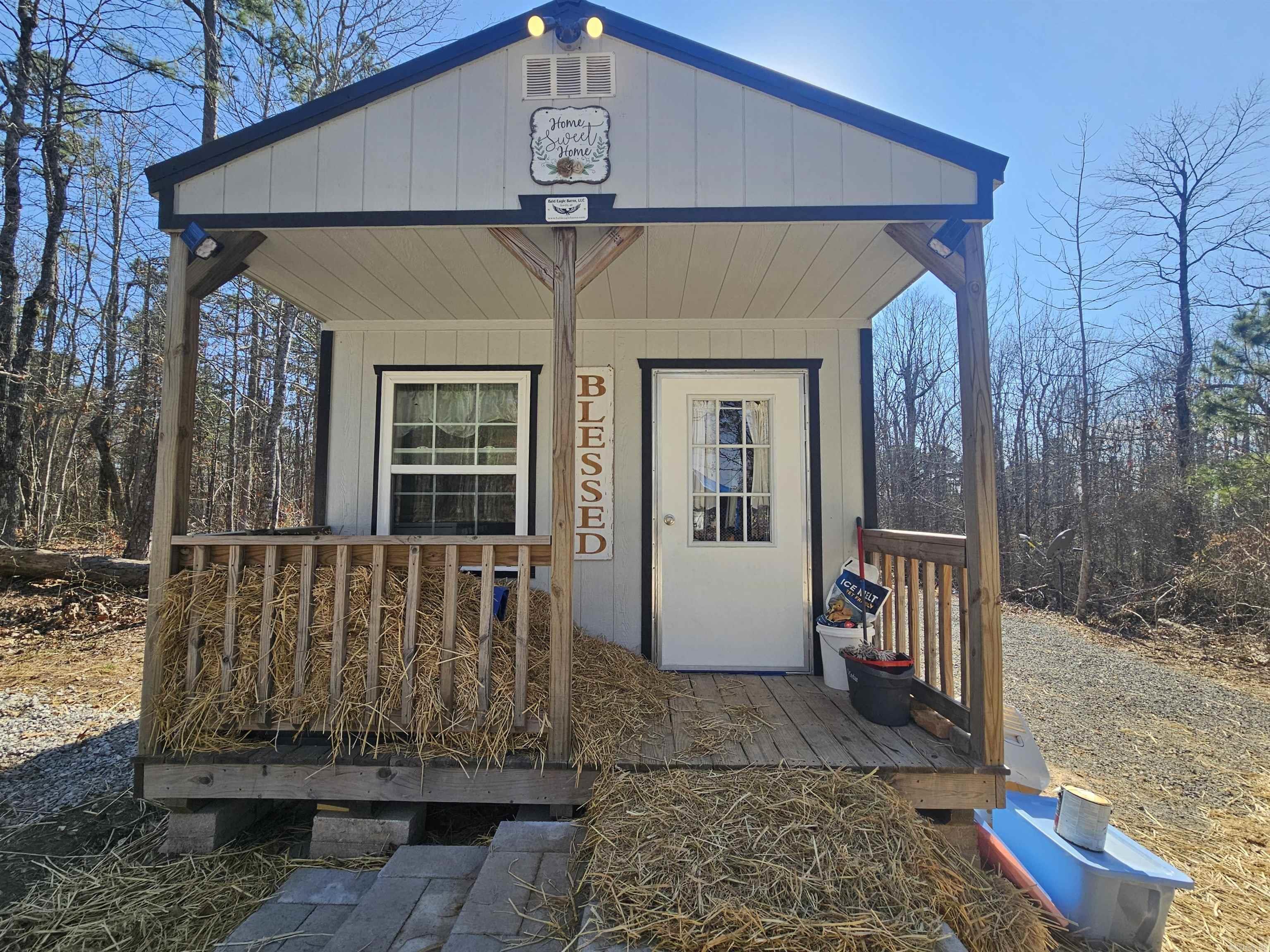 289 Old Stagecoach Road