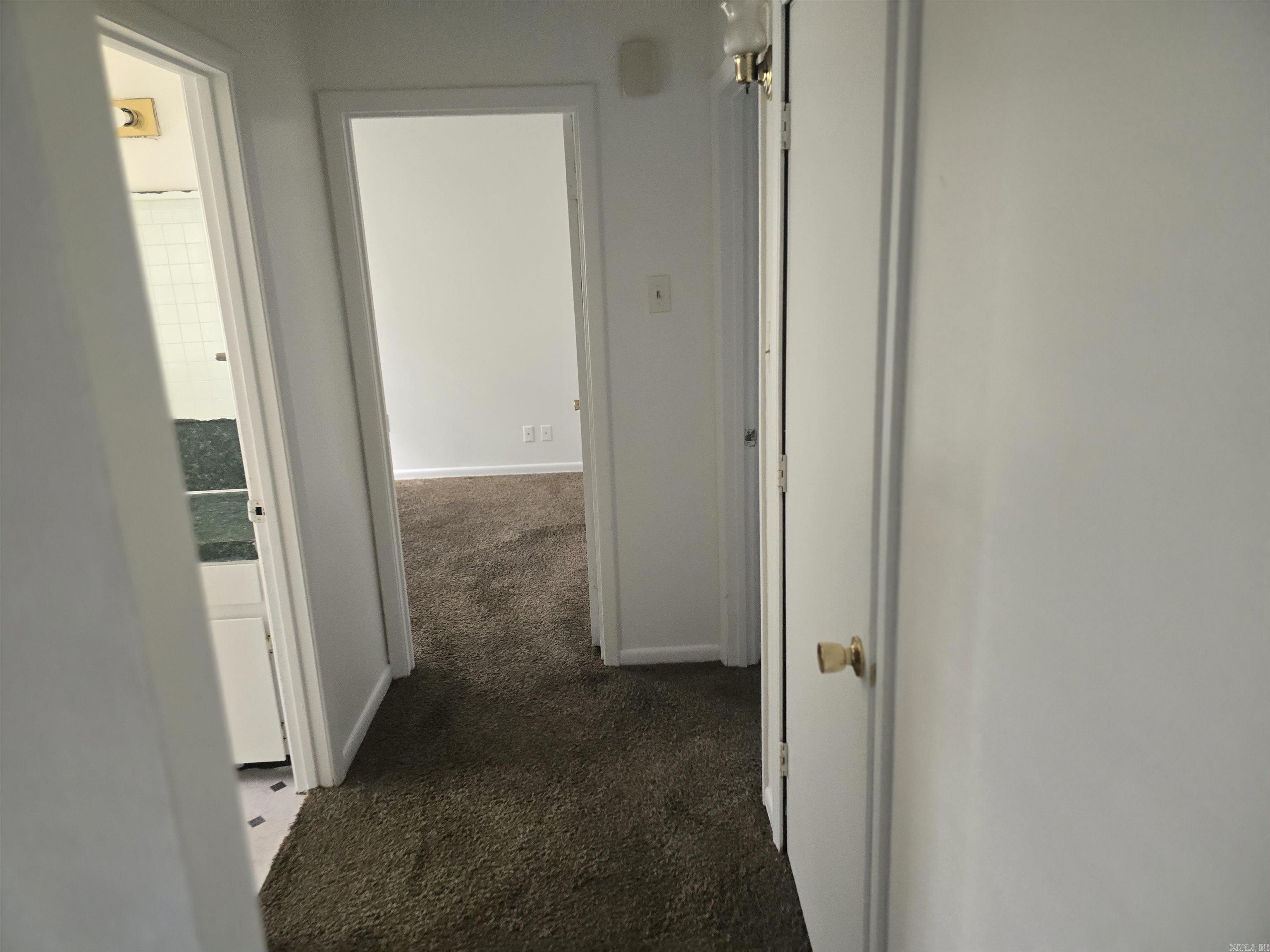 9307 Southwest Drive Property Photo 9
