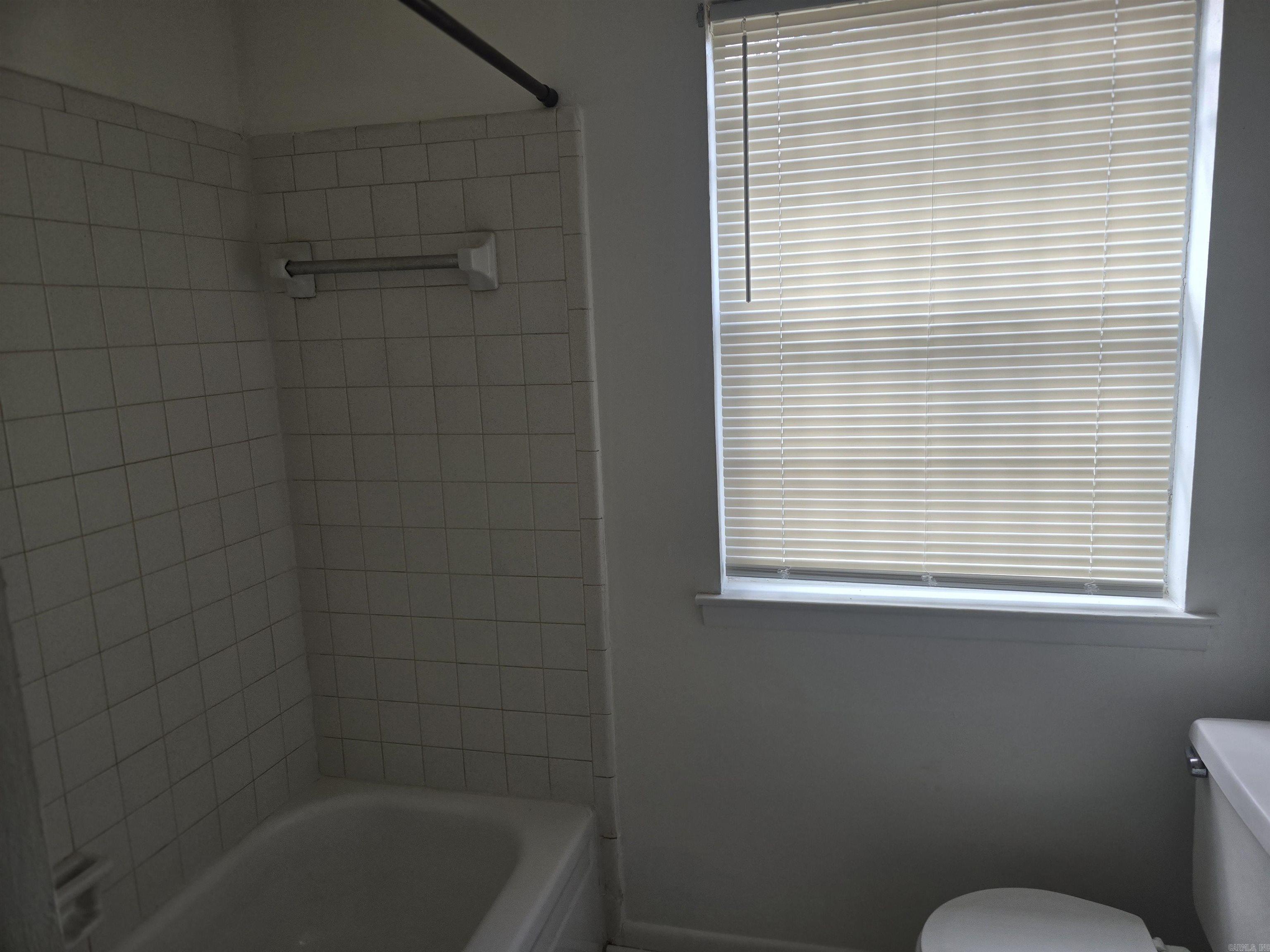 9307 Southwest Drive Property Photo 10