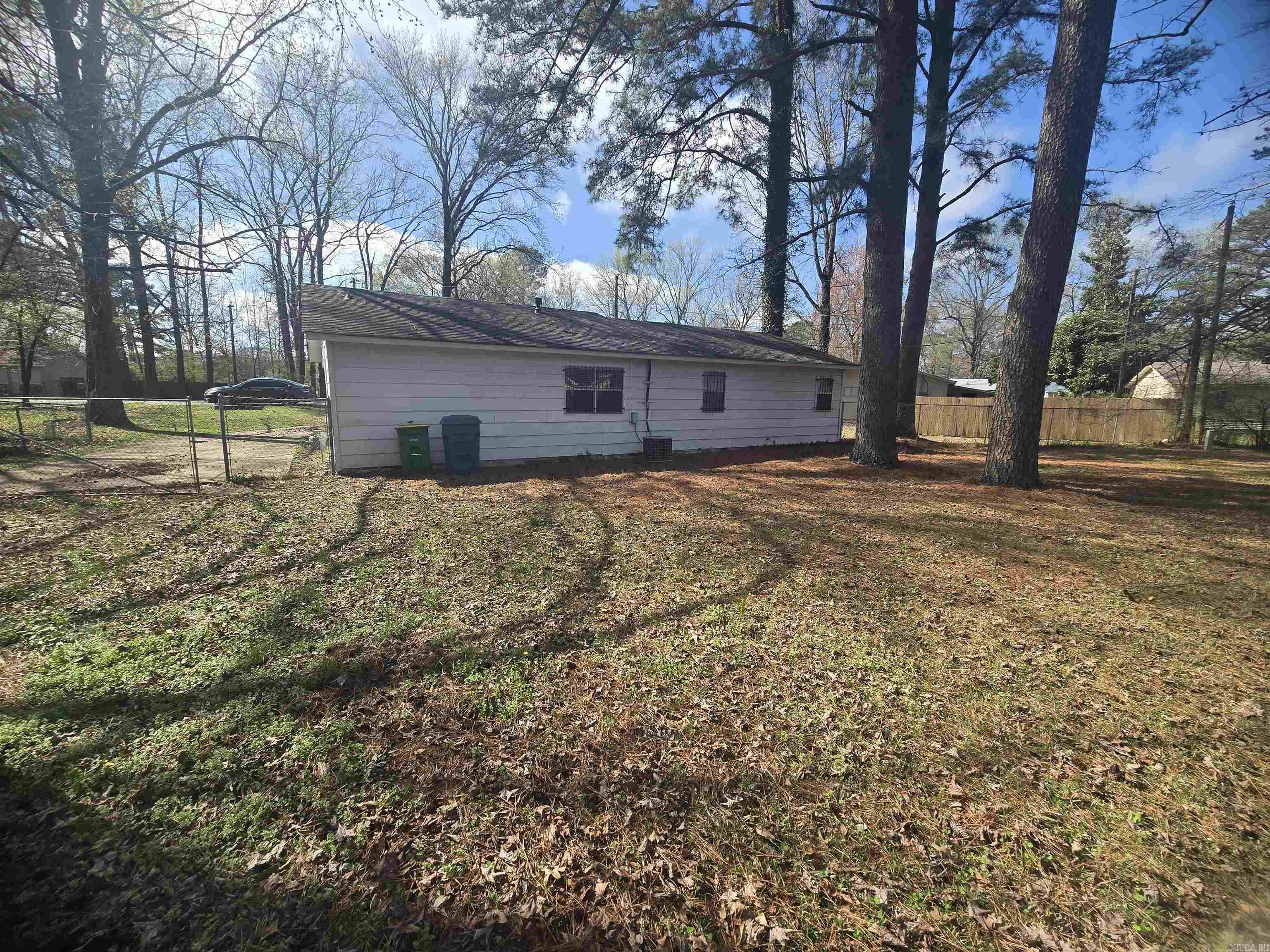 9307 Southwest Drive Property Photo 15