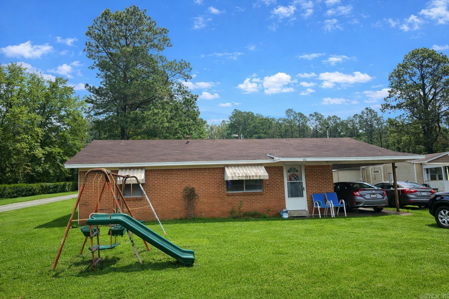 805 S Hardin Reed Road Property Photo 1