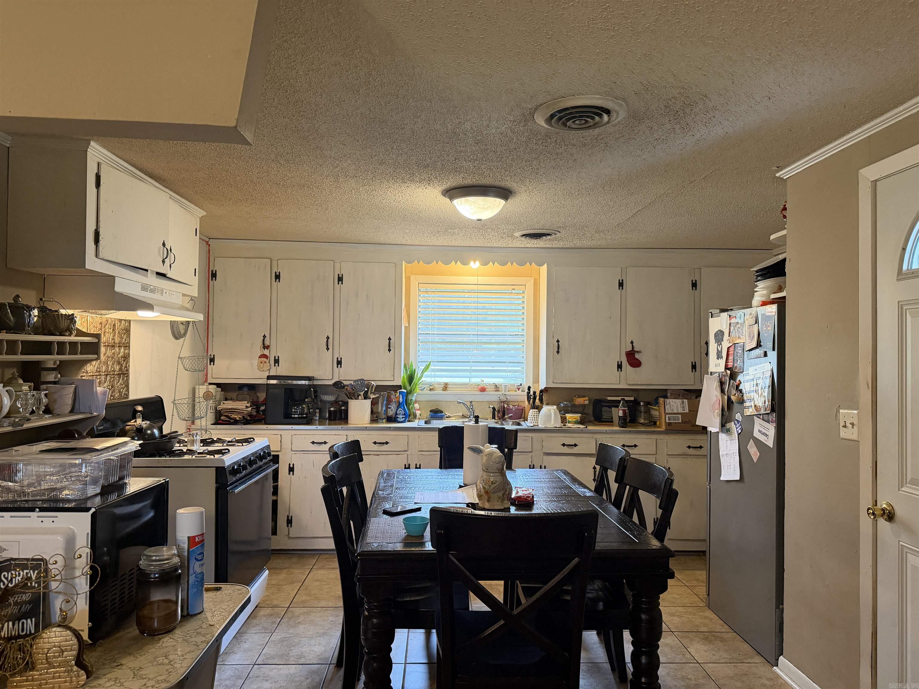 805 S Hardin Reed Road Property Photo 3