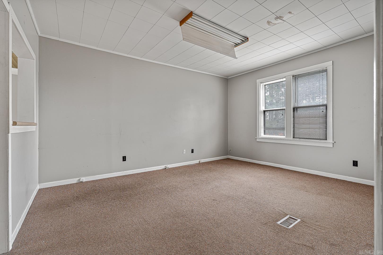 726 W Kingshighway Property Photo 12