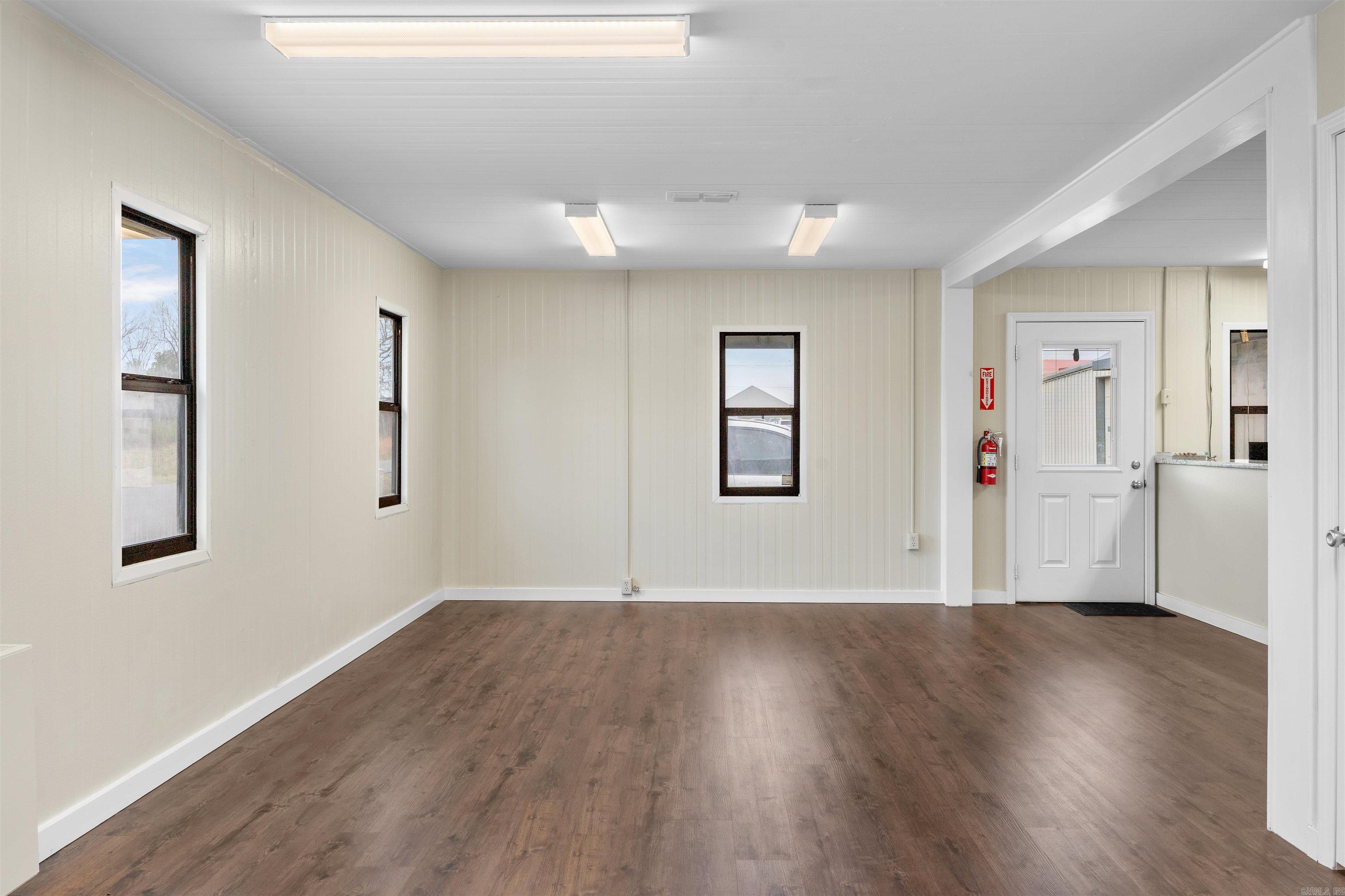 11 College N Property Photo 31