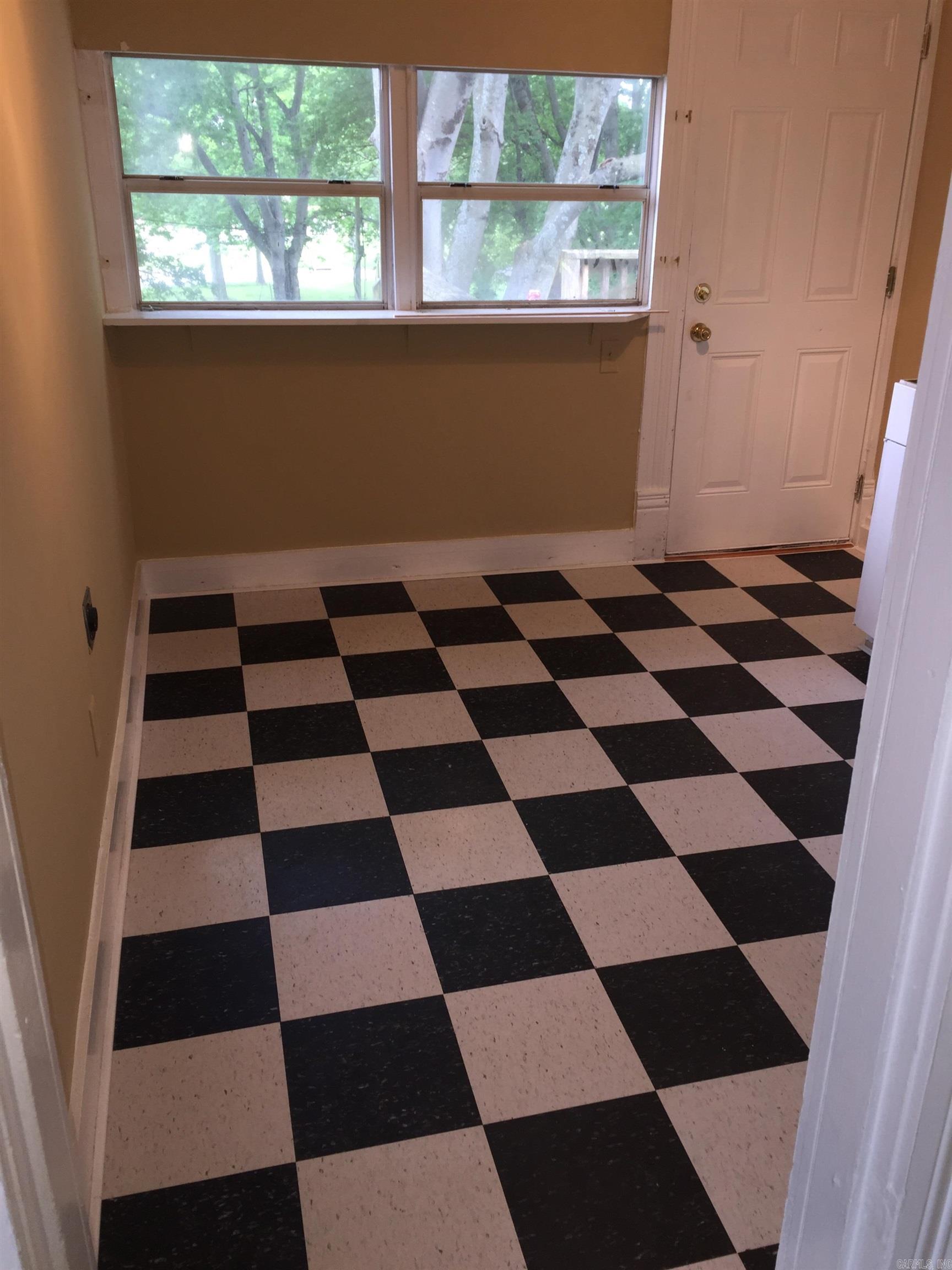 1305 Cumberland Street Property Photo 4
