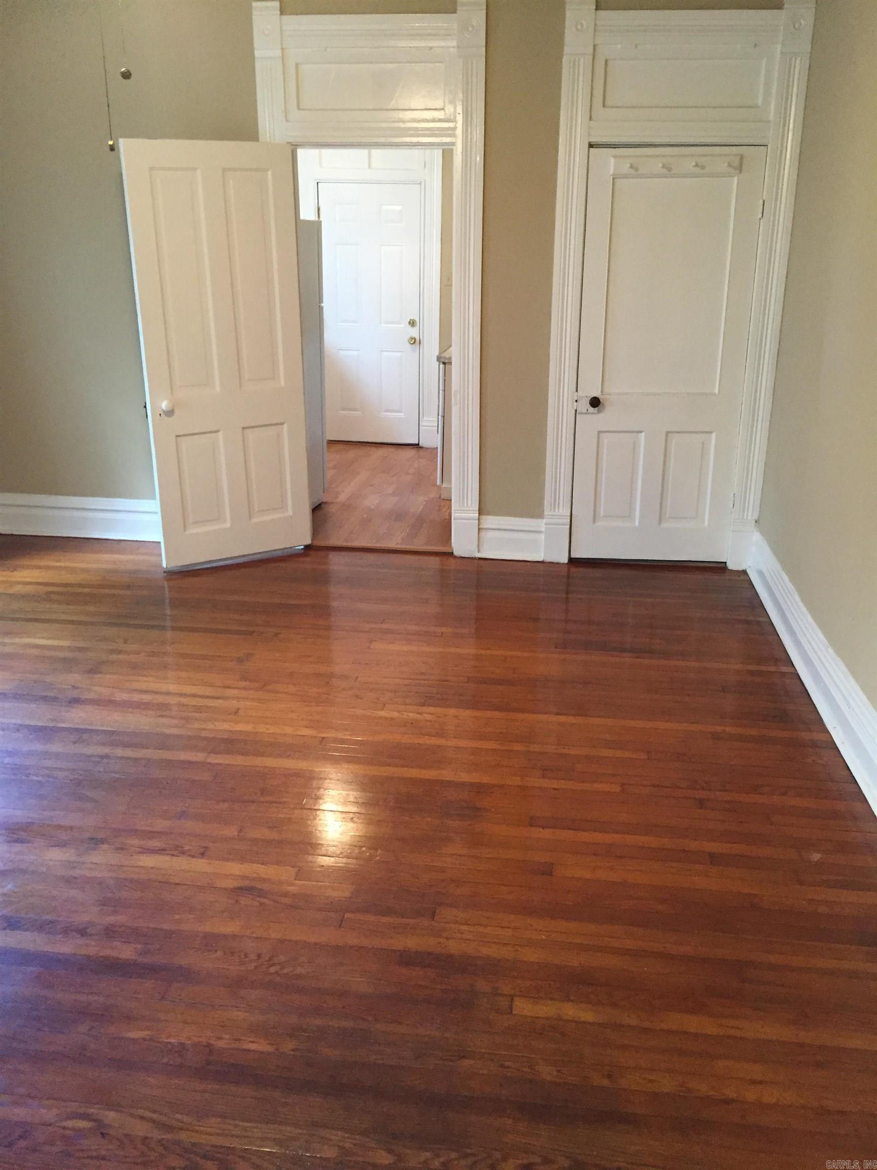 1305 Cumberland Street Property Photo 7