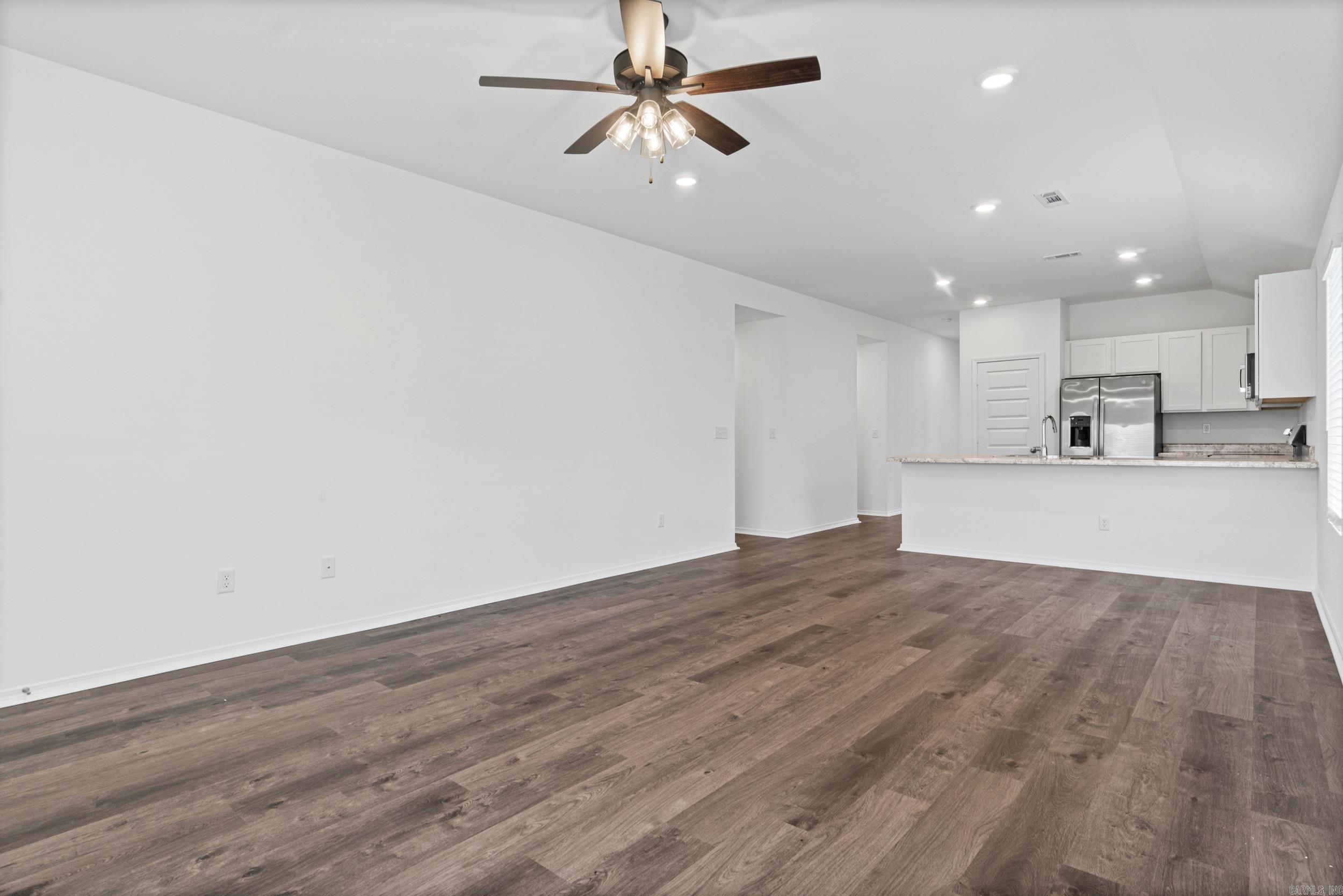 8088 Chesapeake Trail Property Photo 5