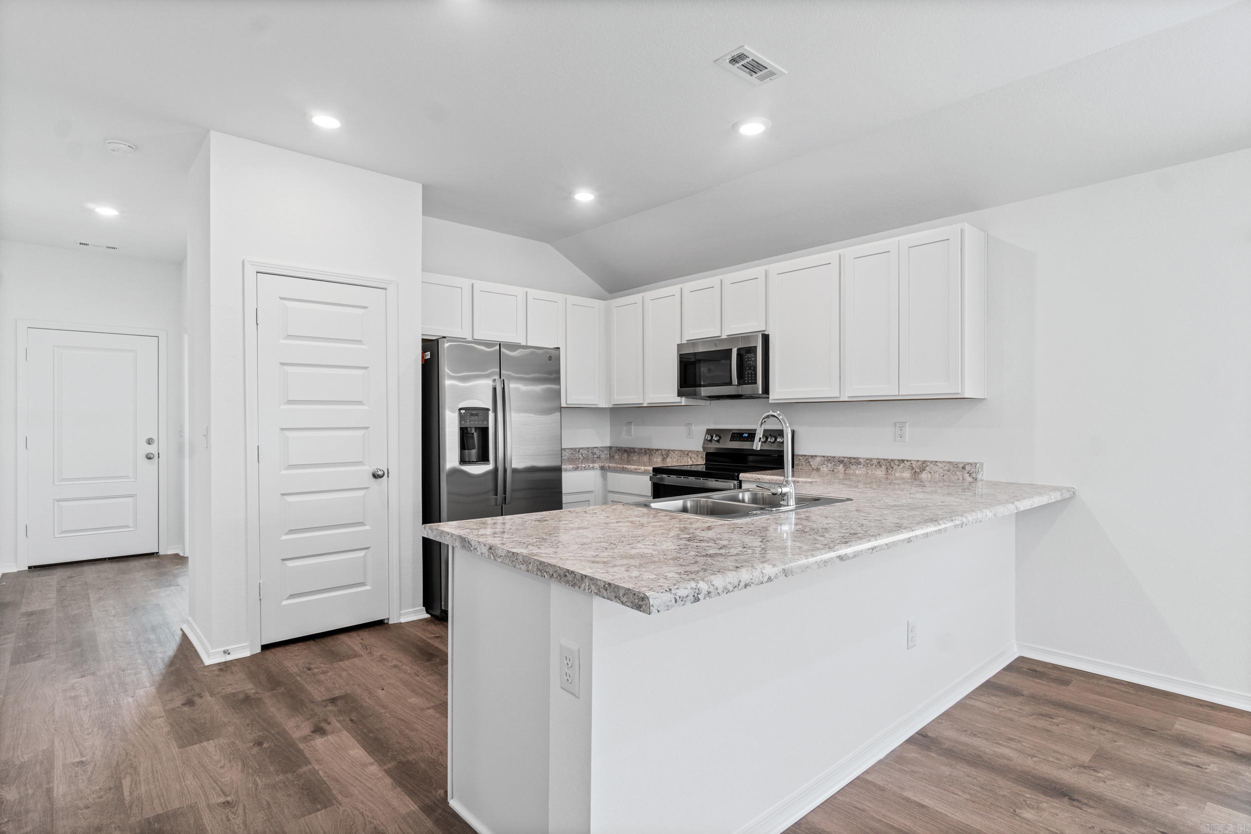 8088 Chesapeake Trail Property Photo 10