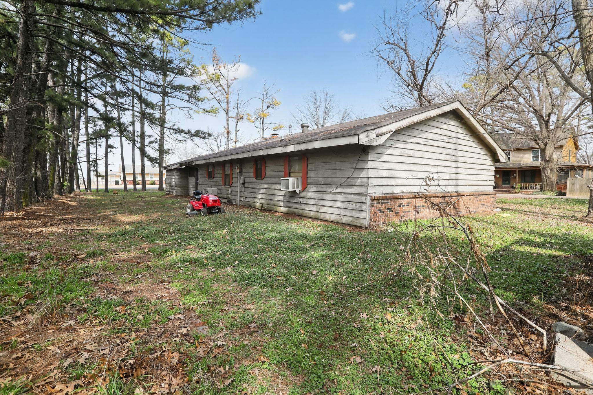 7 Monroe Street Property Photo 5
