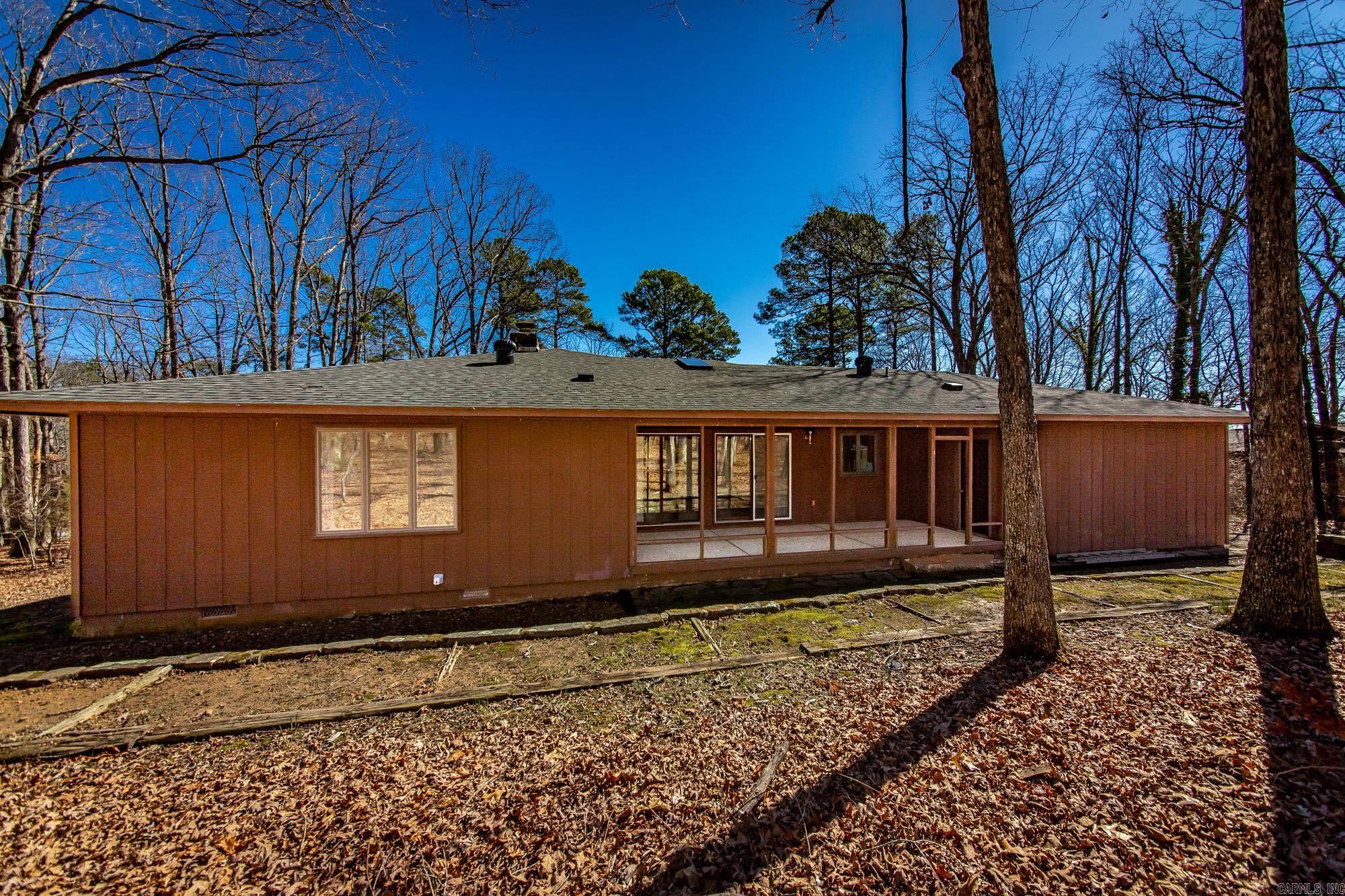 318 Castle Ridge Heights Property Photo 37