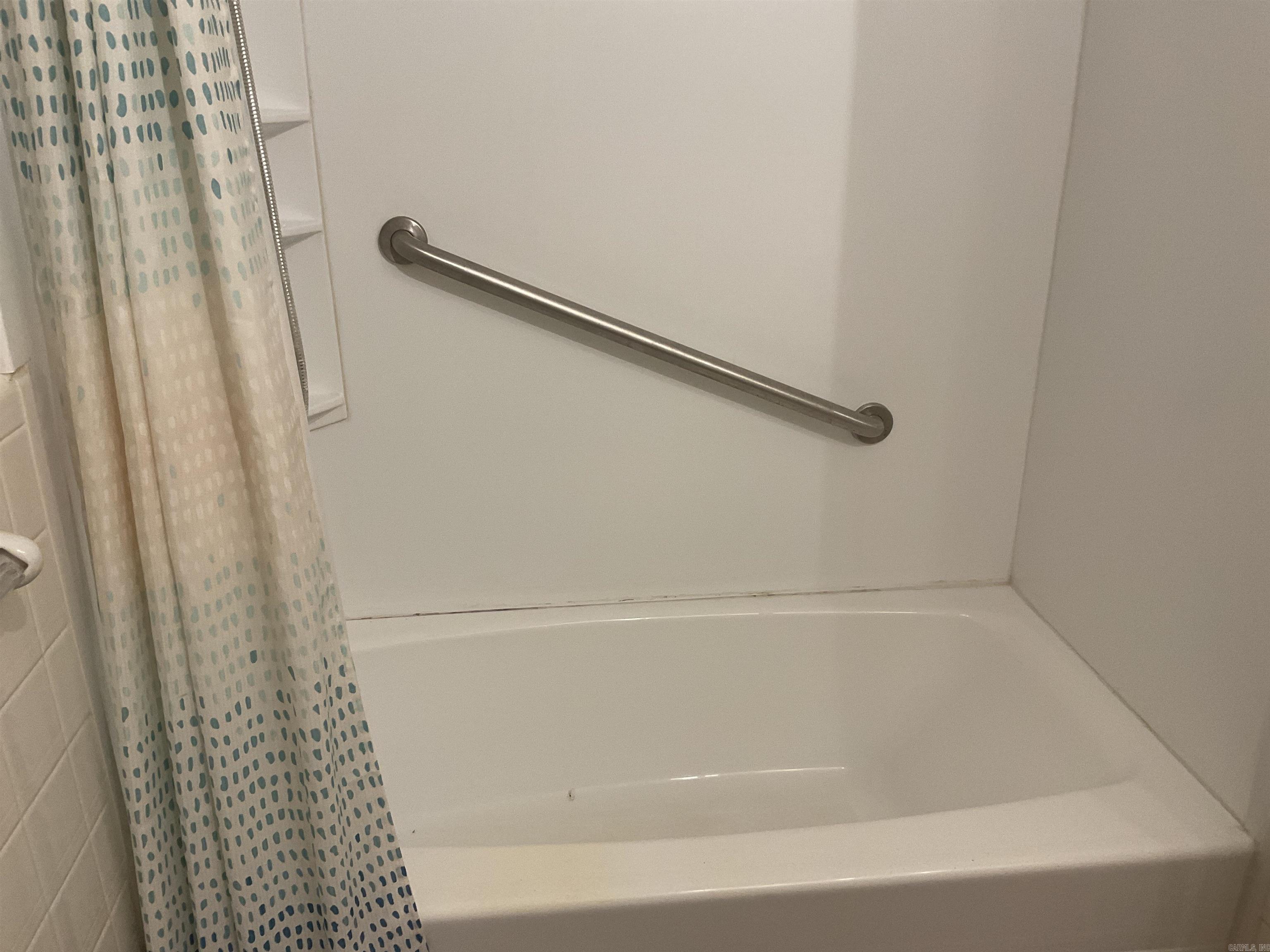 126 Western Hills Drive Property Photo 9