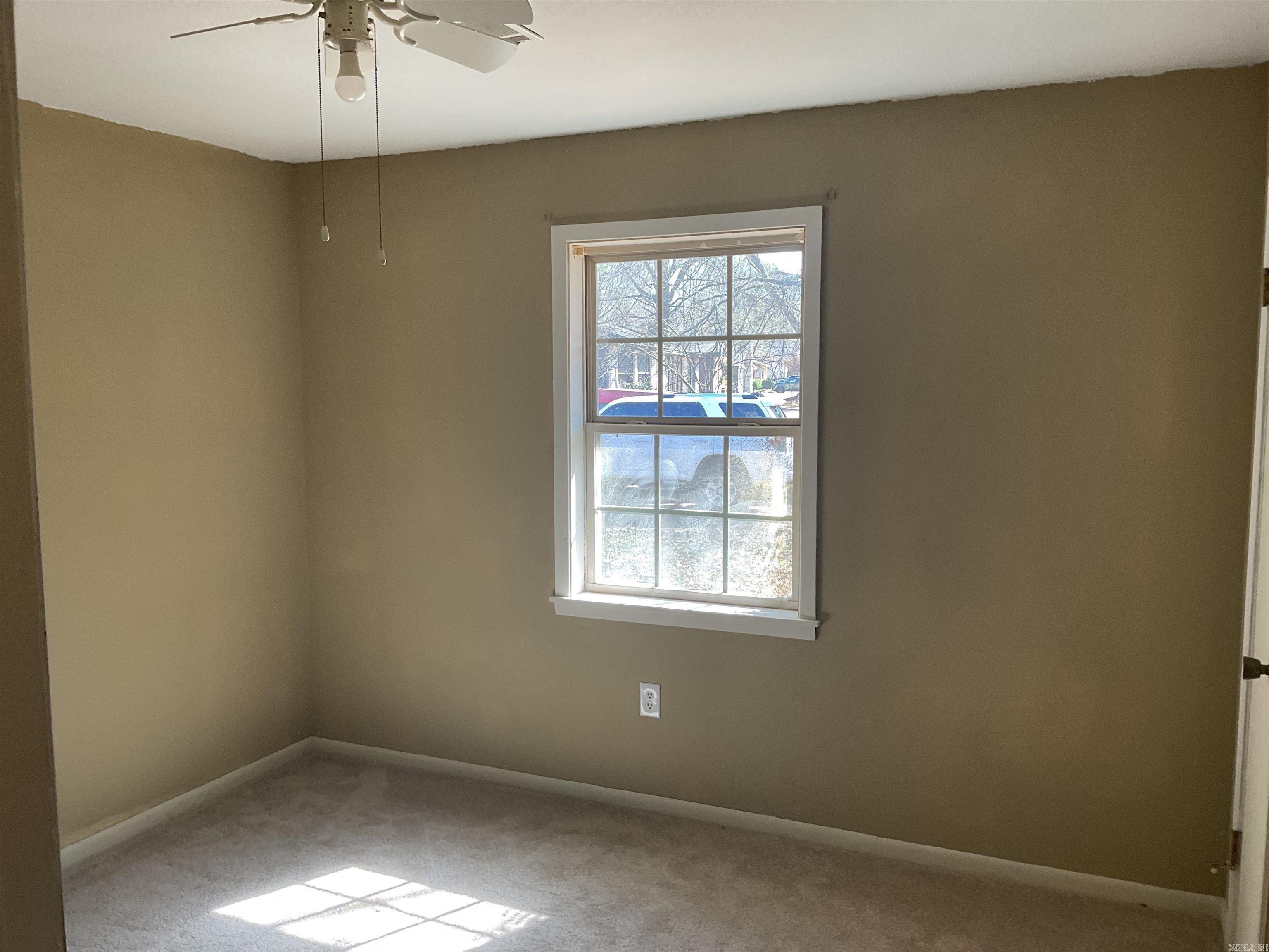 126 Western Hills Drive Property Photo 11