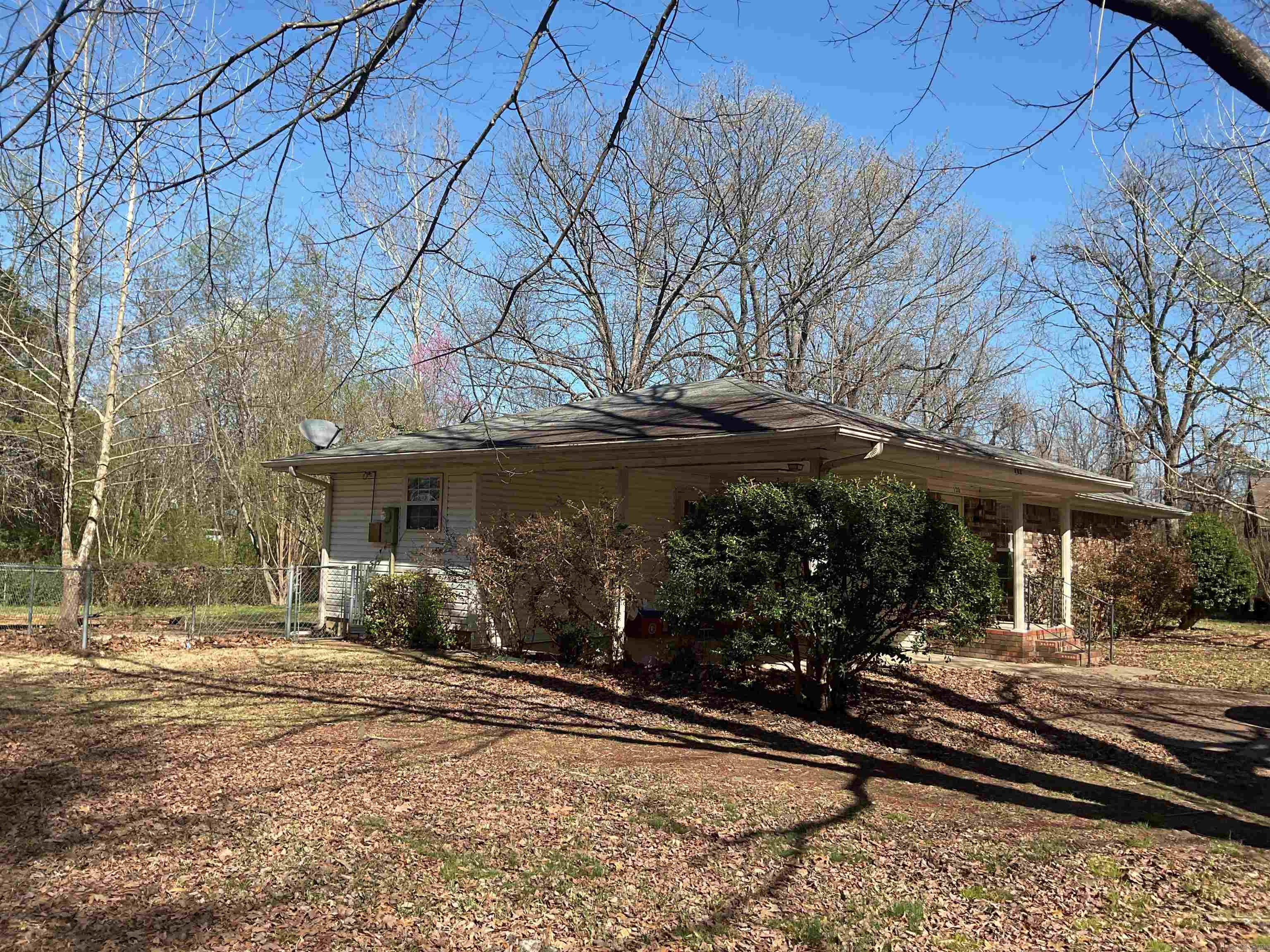 126 Western Hills Drive Property Photo 18
