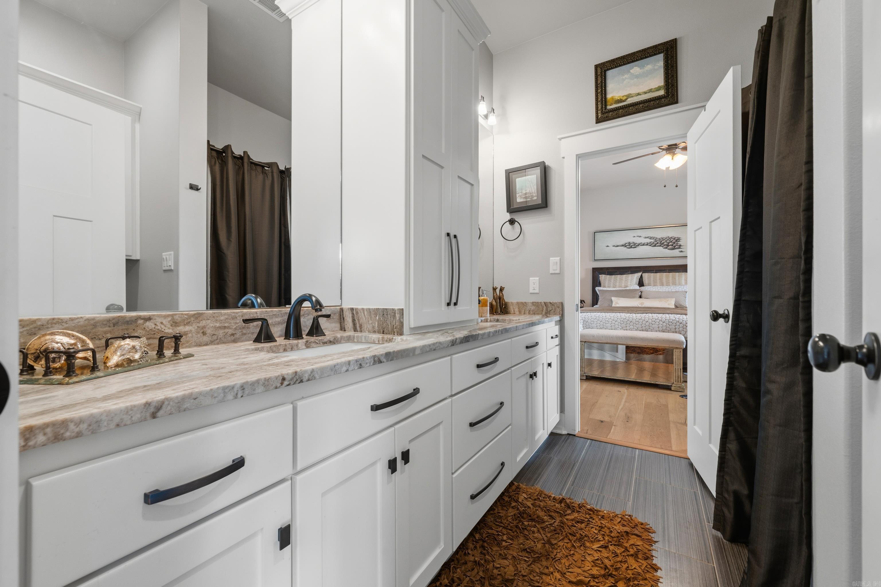 108 Vector Lane Property Photo 33