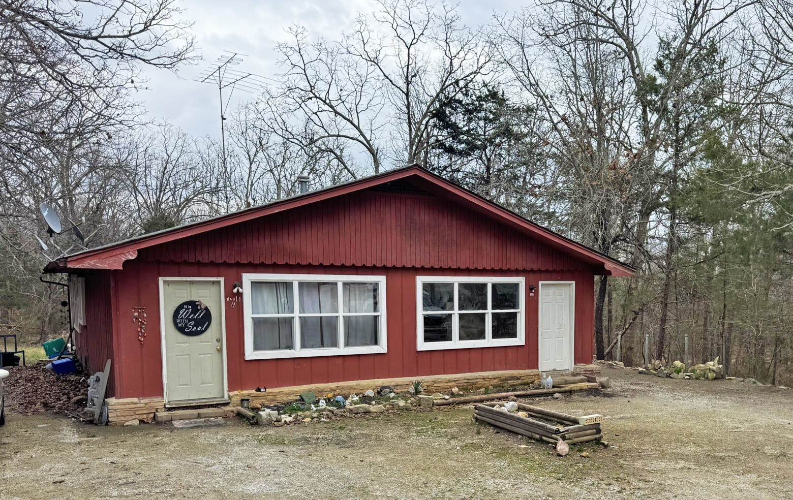 1212 Clark Lane