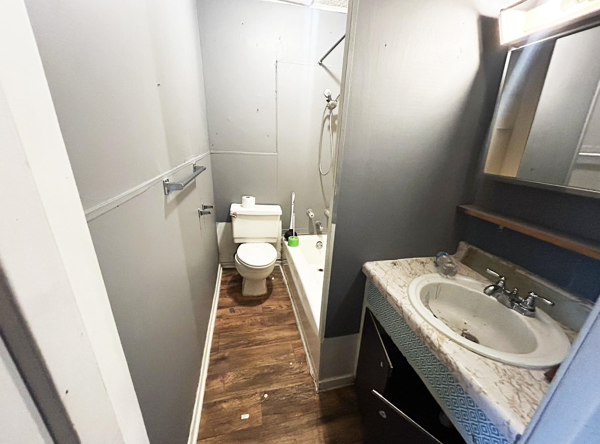 1212 Clark Lane Property Photo 10