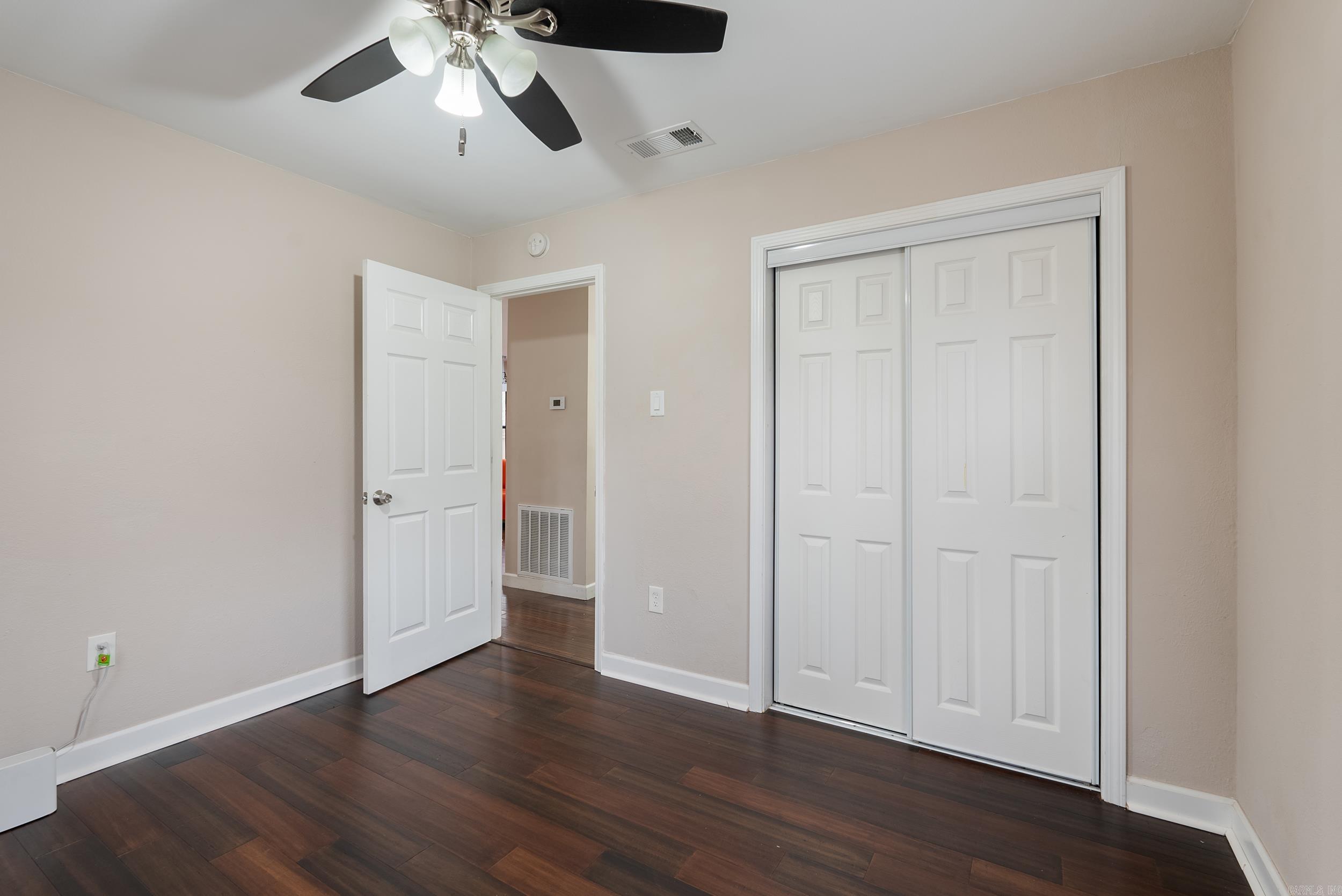 3215 Katherine Street Property Photo 15