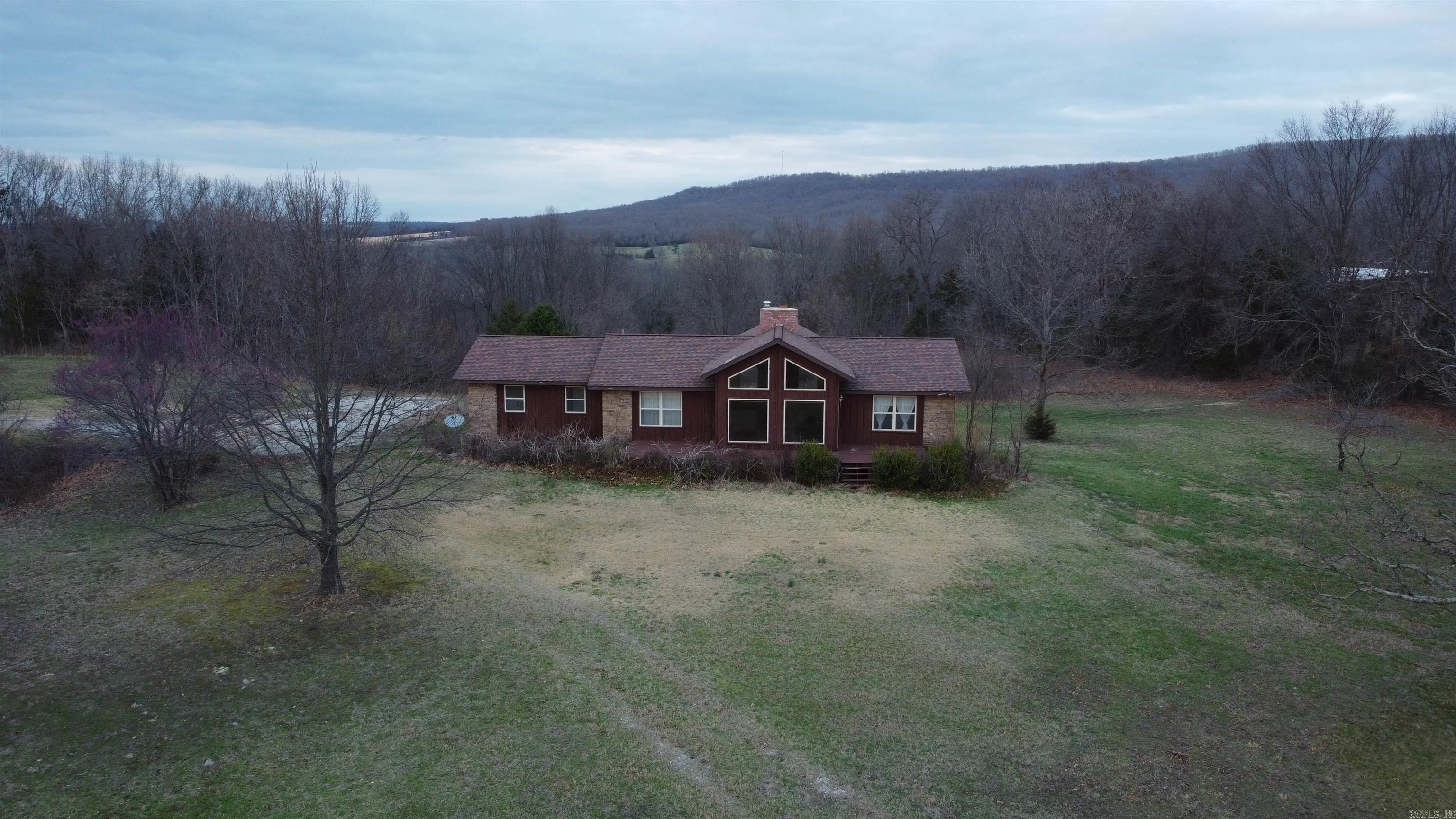 1426 Cr 921 Property Photo 35