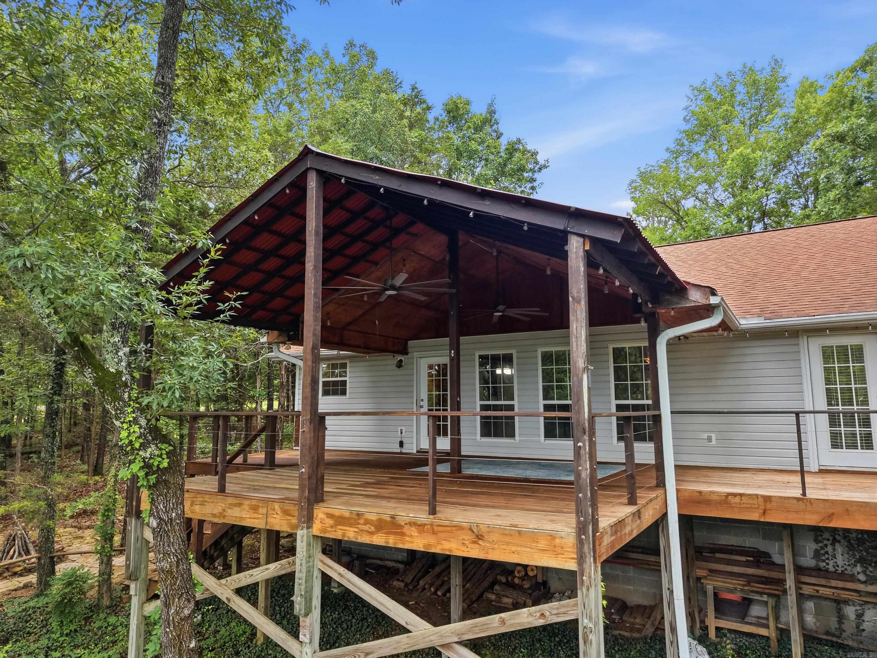 244 Lynn Creek Property Photo 13