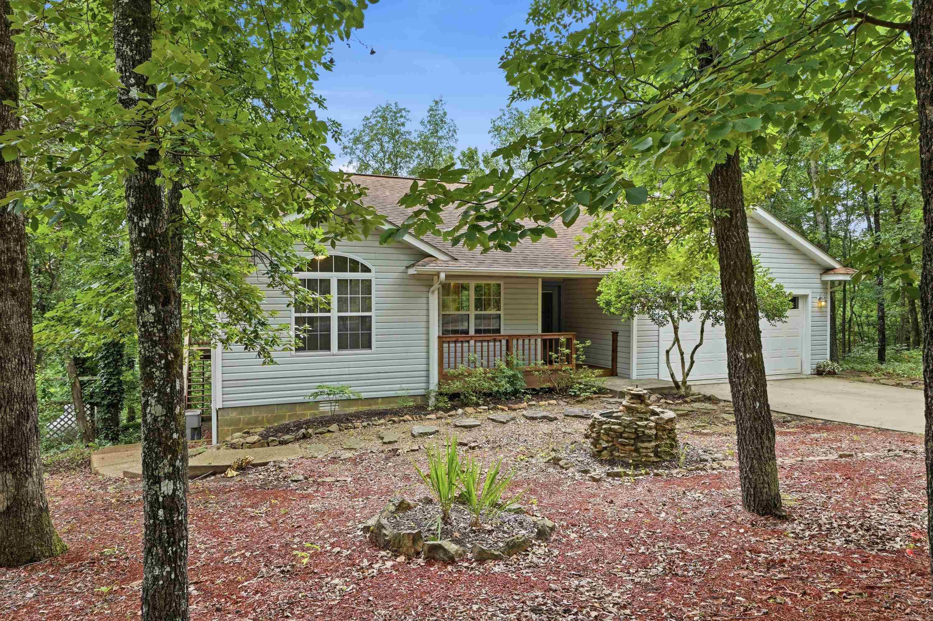 244 Lynn Creek Property Photo 20