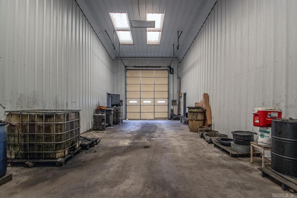 10605 Sibley Hole Road Property Photo 19