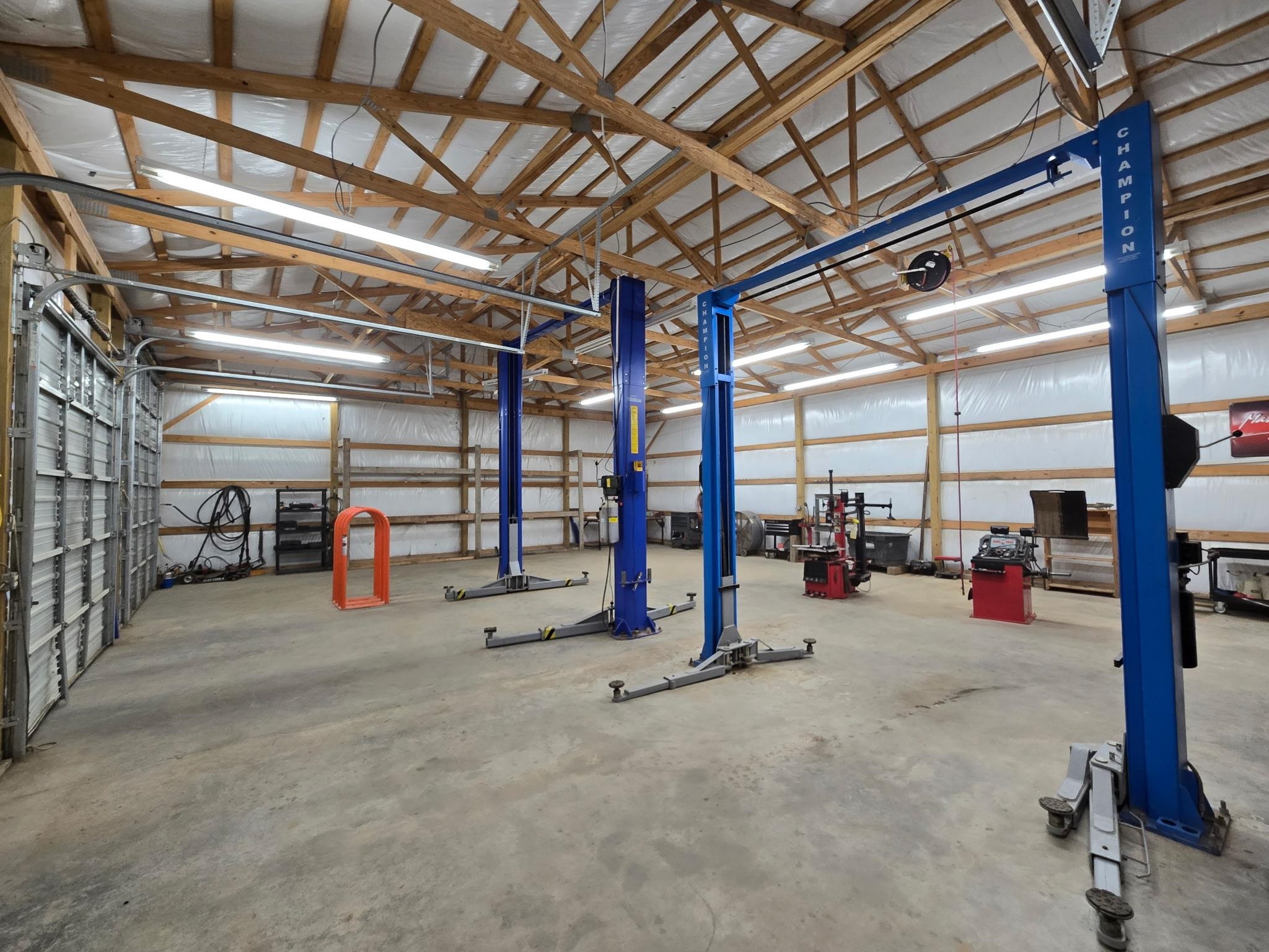 6906 62/412 Highway Property Photo 3