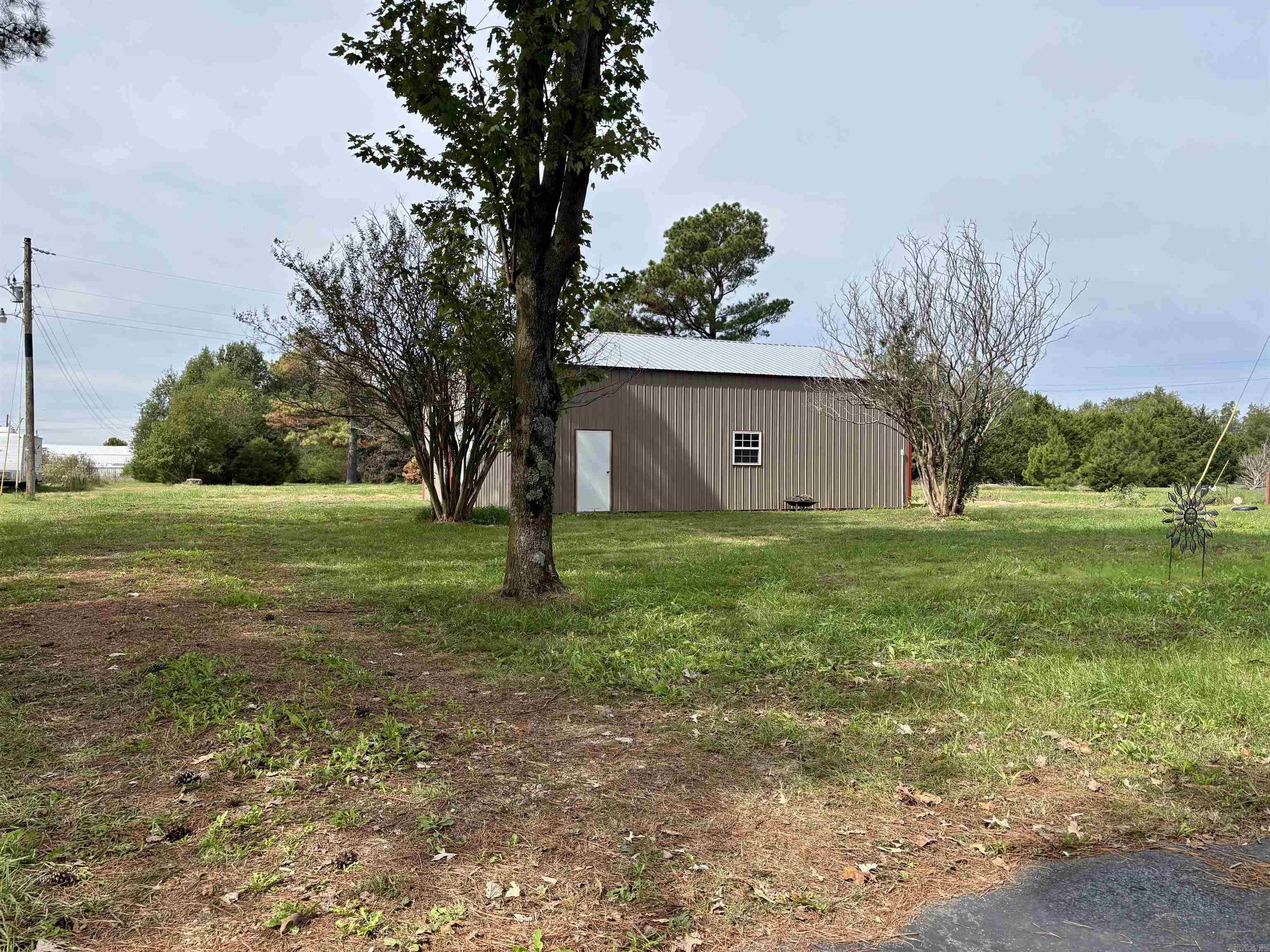3399 Hwy 135 Property Photo 23