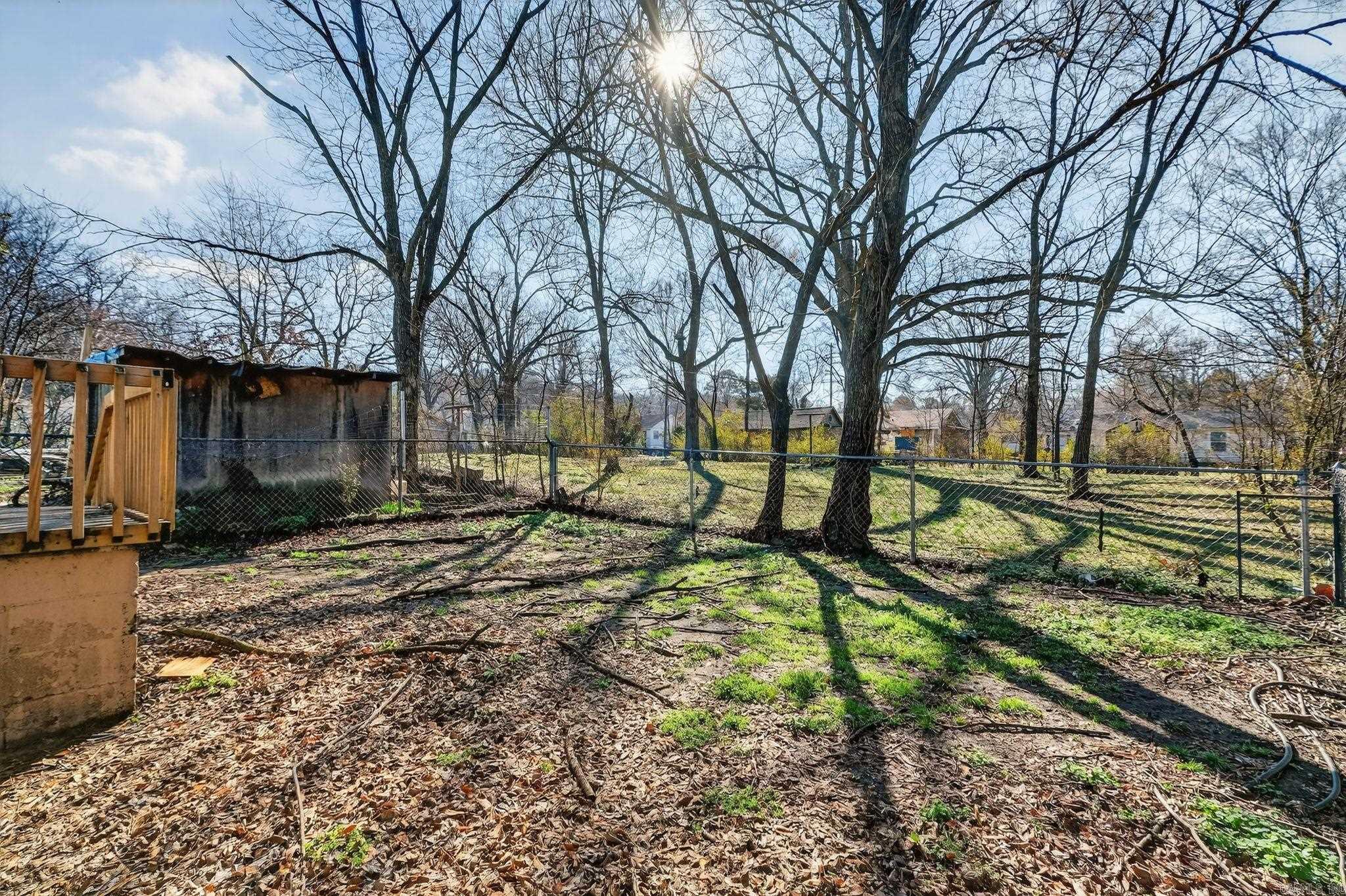 504 W 36th Street 1 Property Photo 8