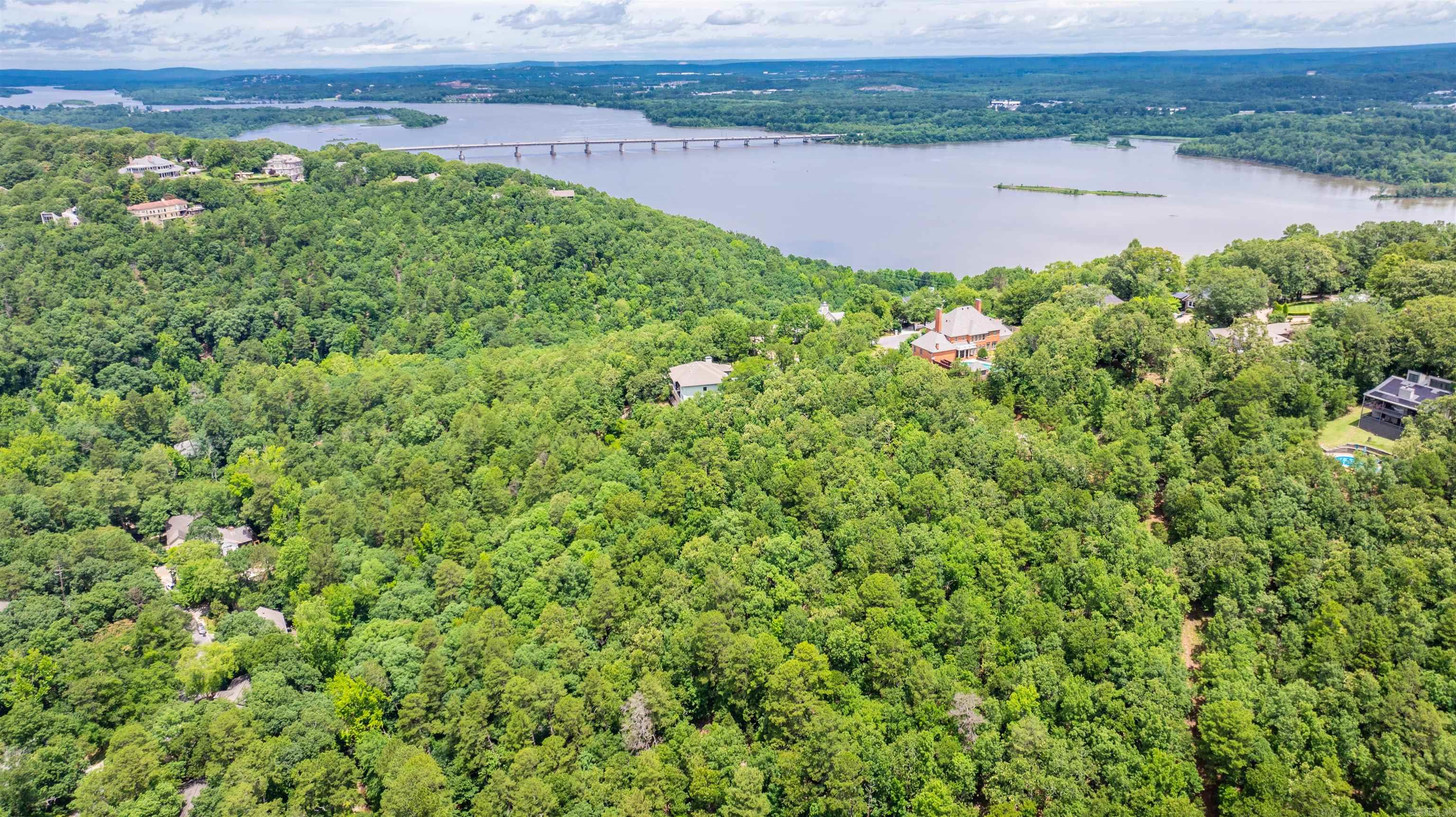 11 Vantage Point Property Photo 8