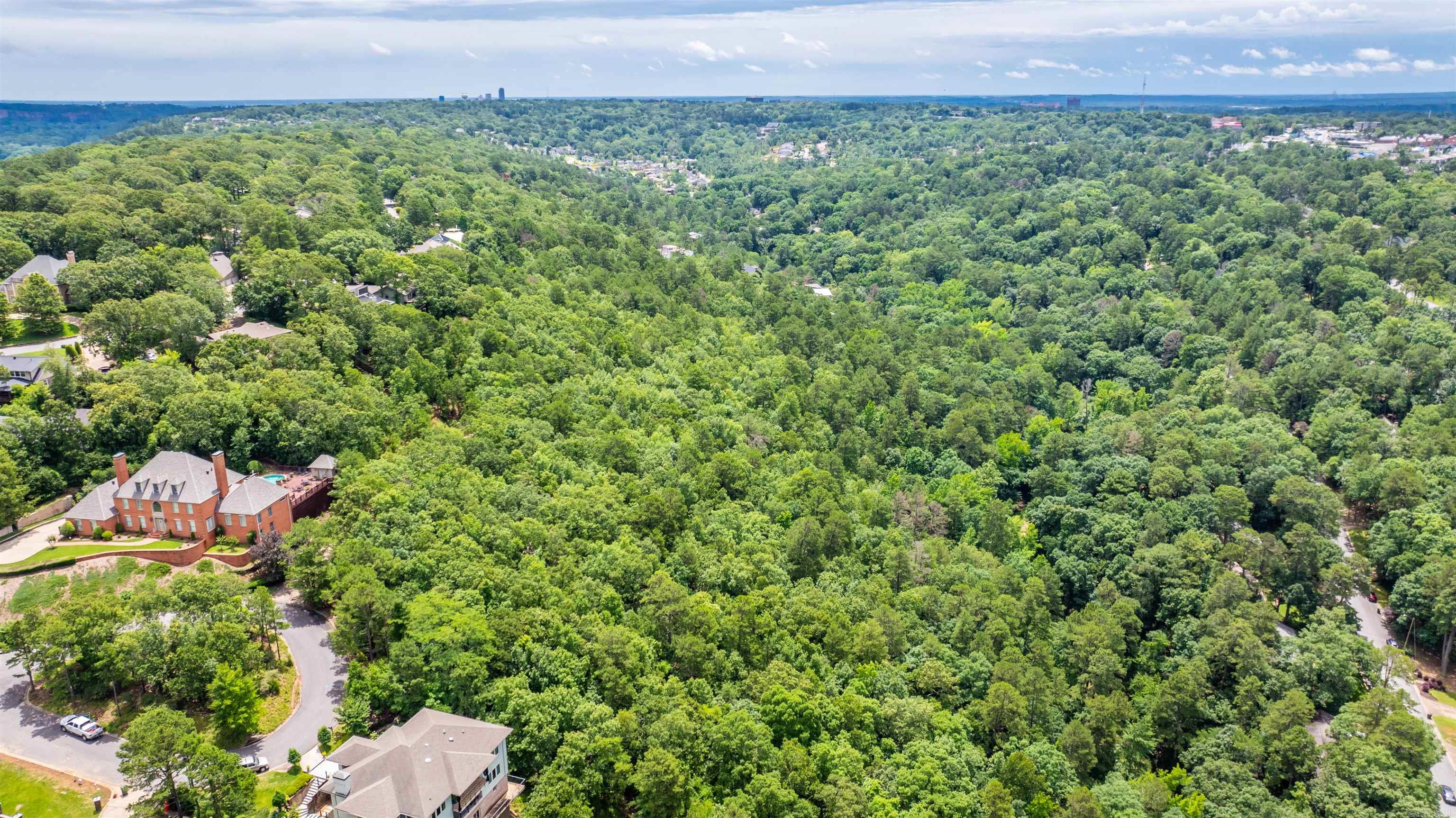 11 Vantage Point Property Photo 12