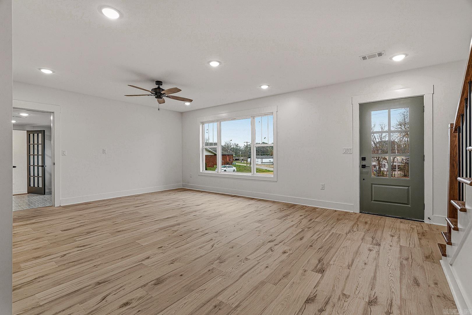 2005 Wood Street Property Photo 10