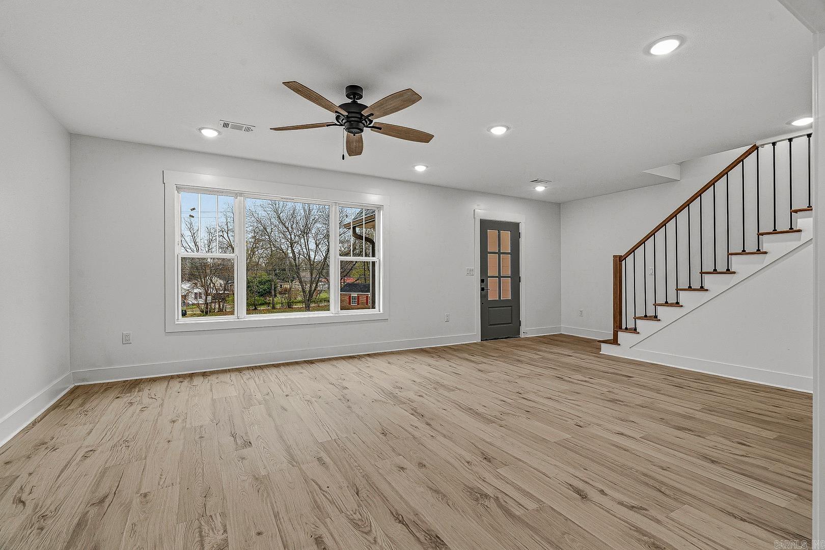 2005 Wood Street Property Photo 12