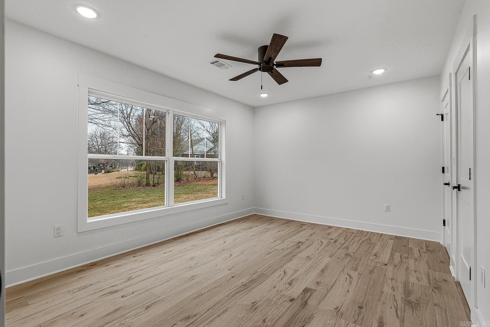 2005 Wood Street Property Photo 36