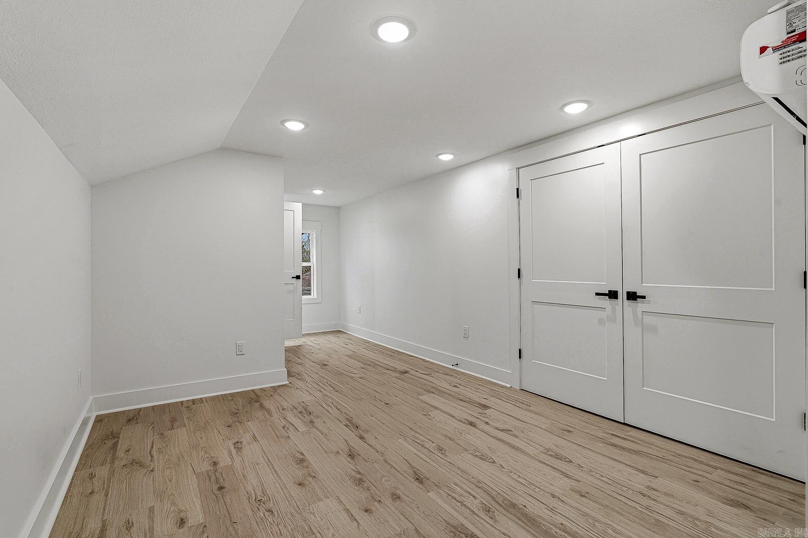 2005 Wood Street Property Photo 37