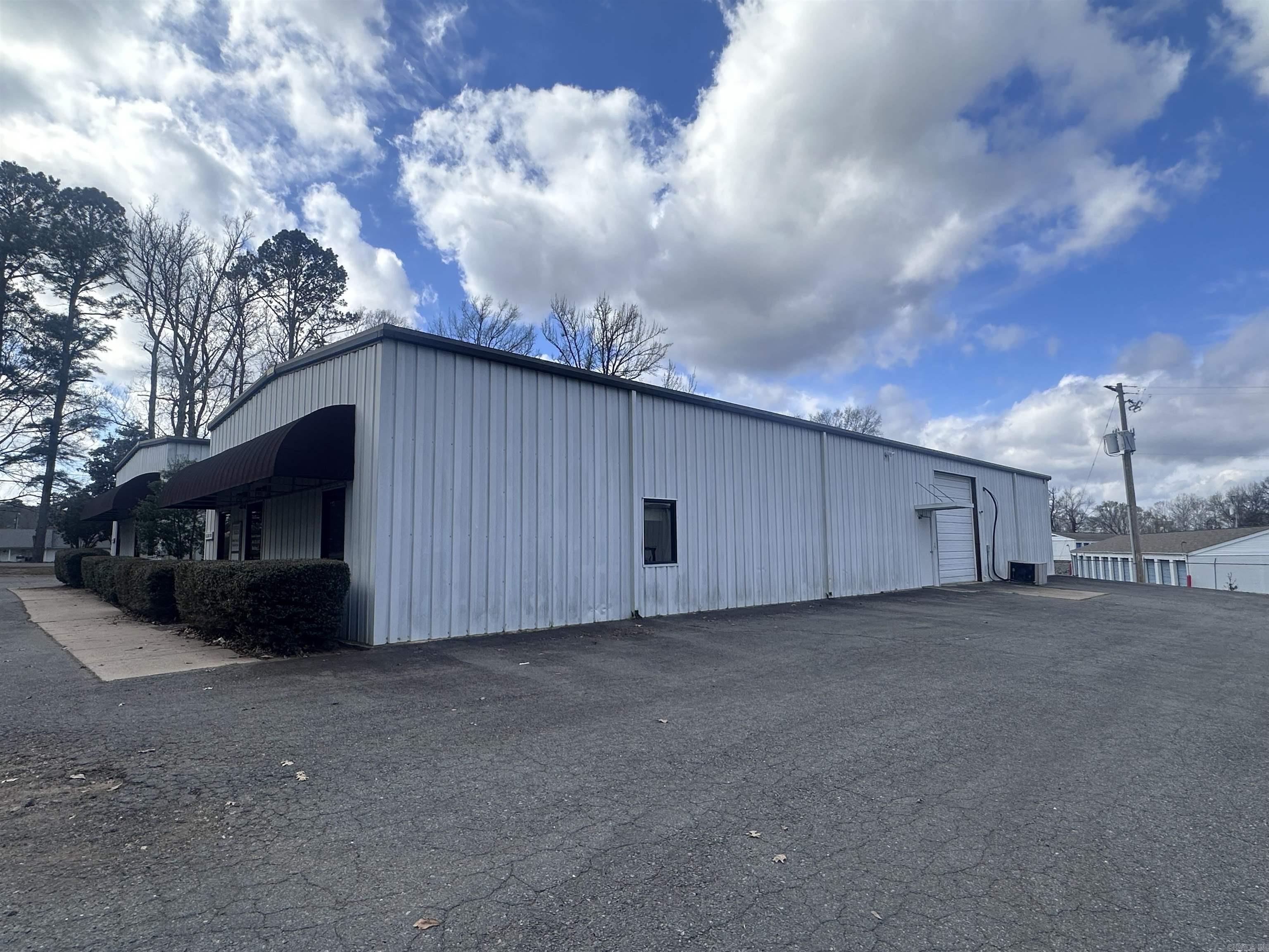 1506 Prickett Road Property Photo 8