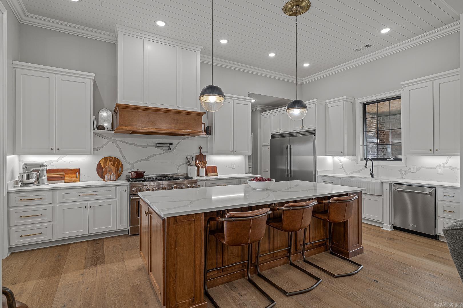 155 Cr 7599 Property Photo 5