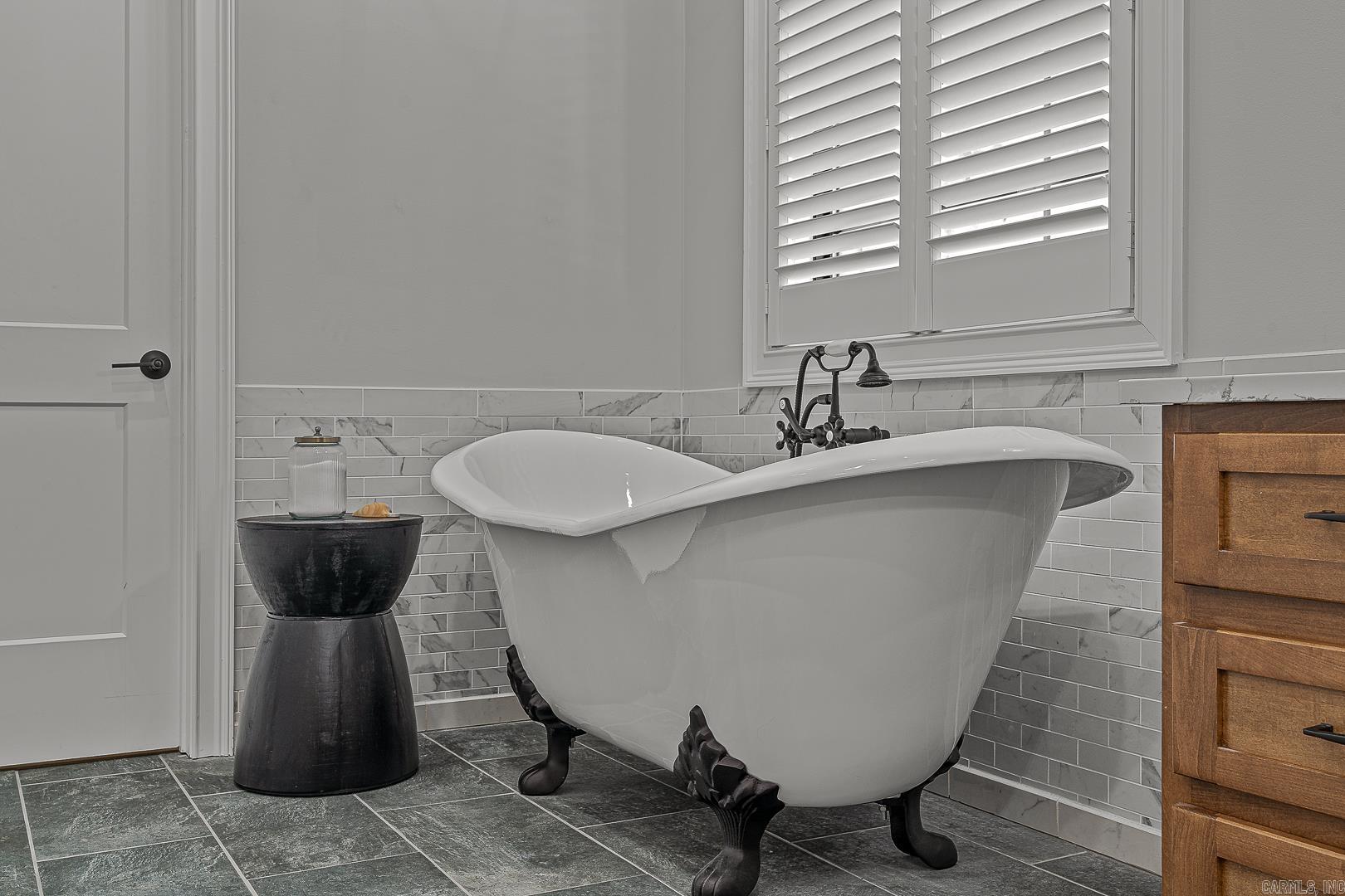 155 Cr 7599 Property Photo 23