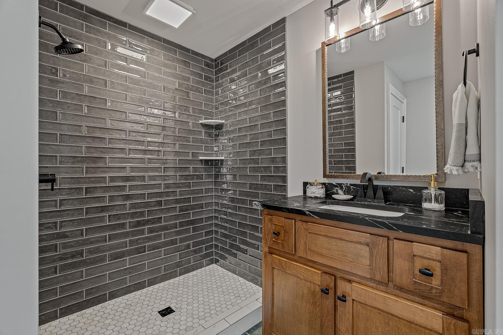 155 Cr 7599 Property Photo 45