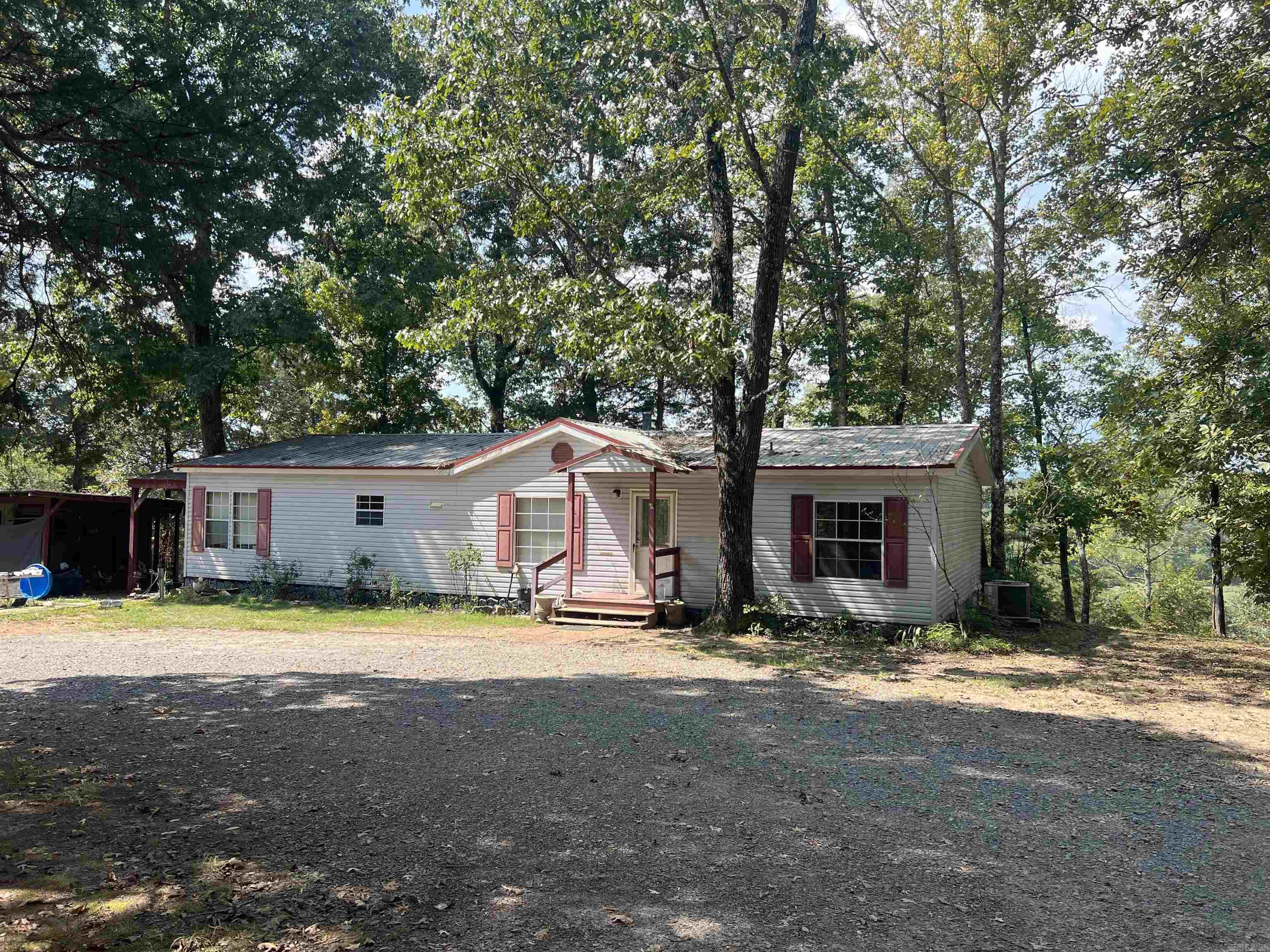 1435 Burnt Ridge Rd (mobile) Property Photo 1