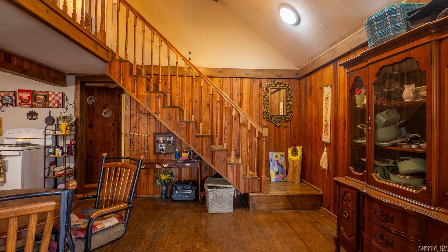 100 E Adams Street Property Photo 36
