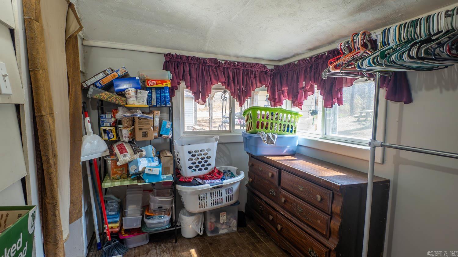 100 E Adams Street Property Photo 41