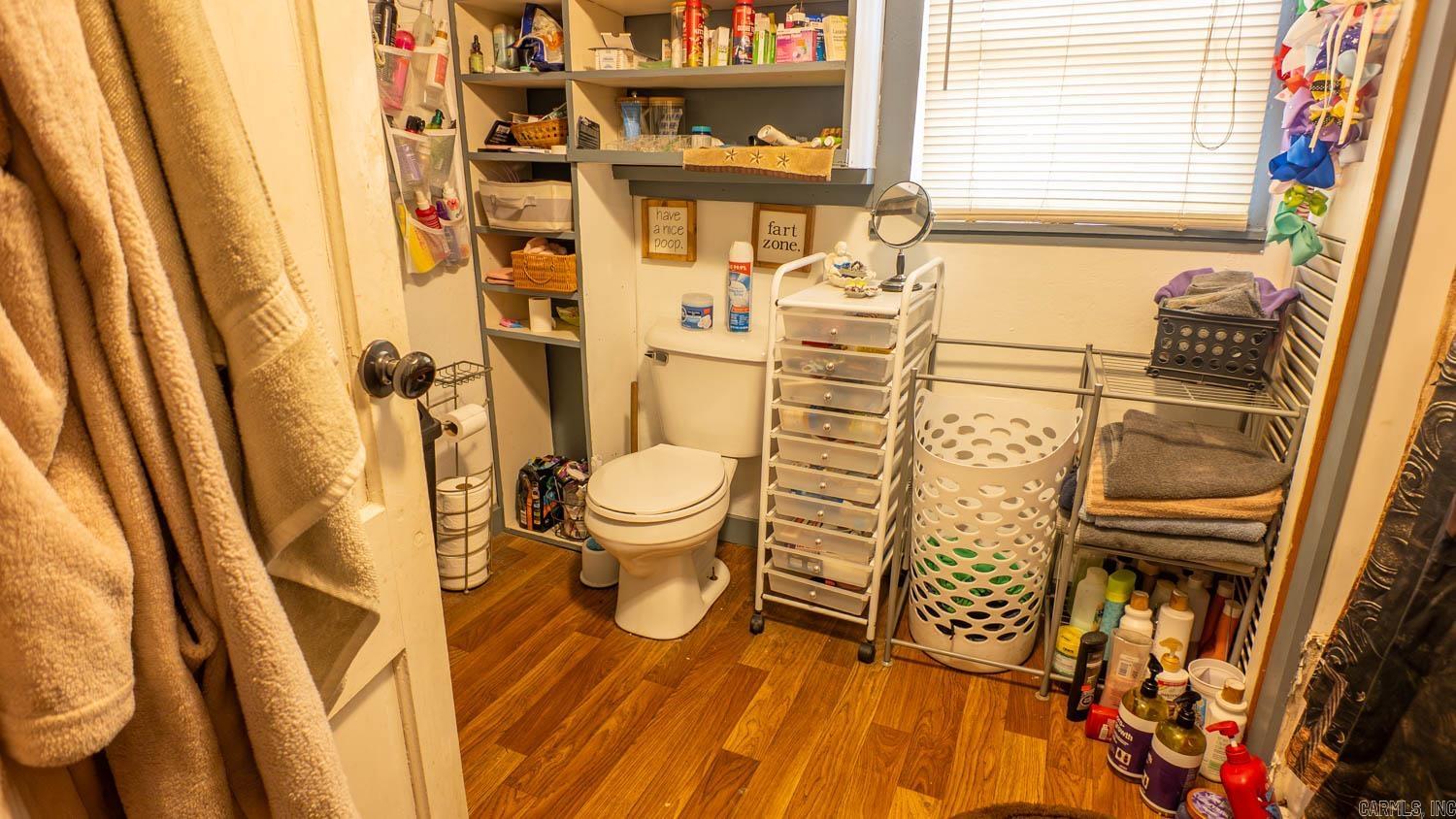 100 E Adams Street Property Photo 44