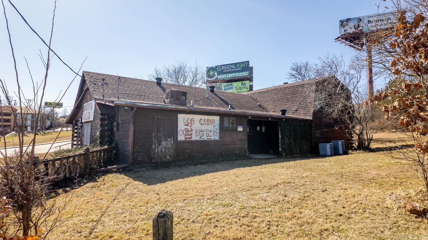 3612 Shepherd Of The Hills Expressway Property Photo 9