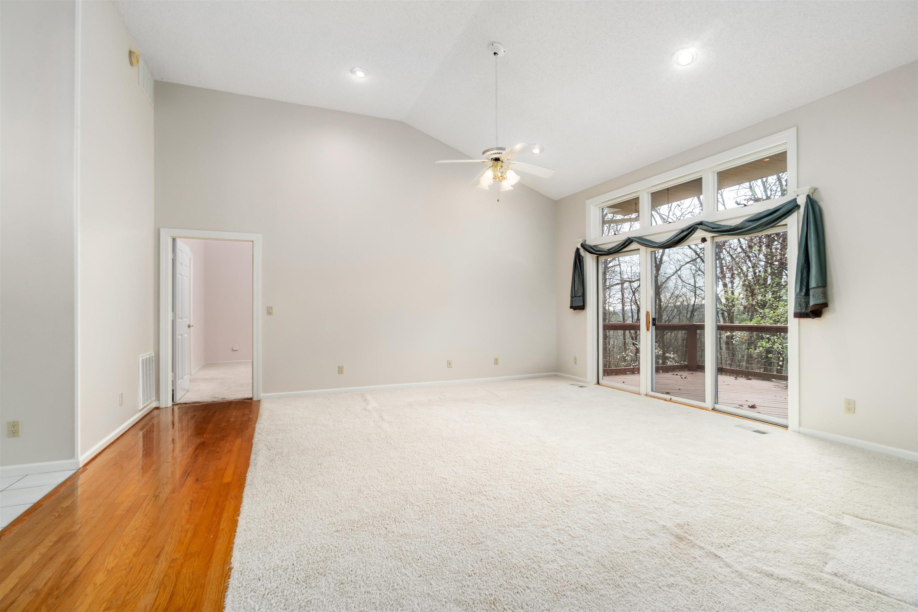 29 Barcelona Way Property Photo 7