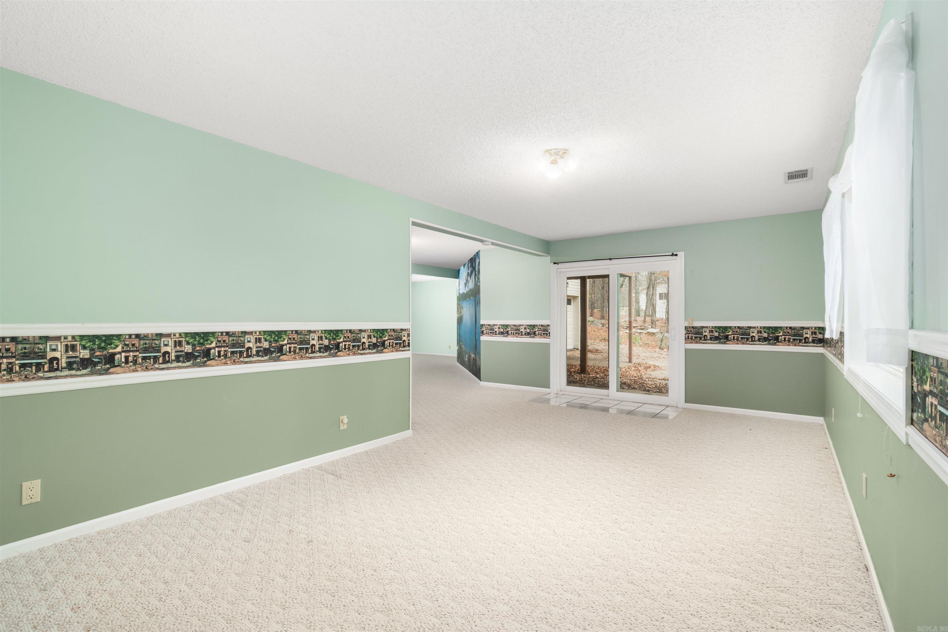 29 Barcelona Way Property Photo 33