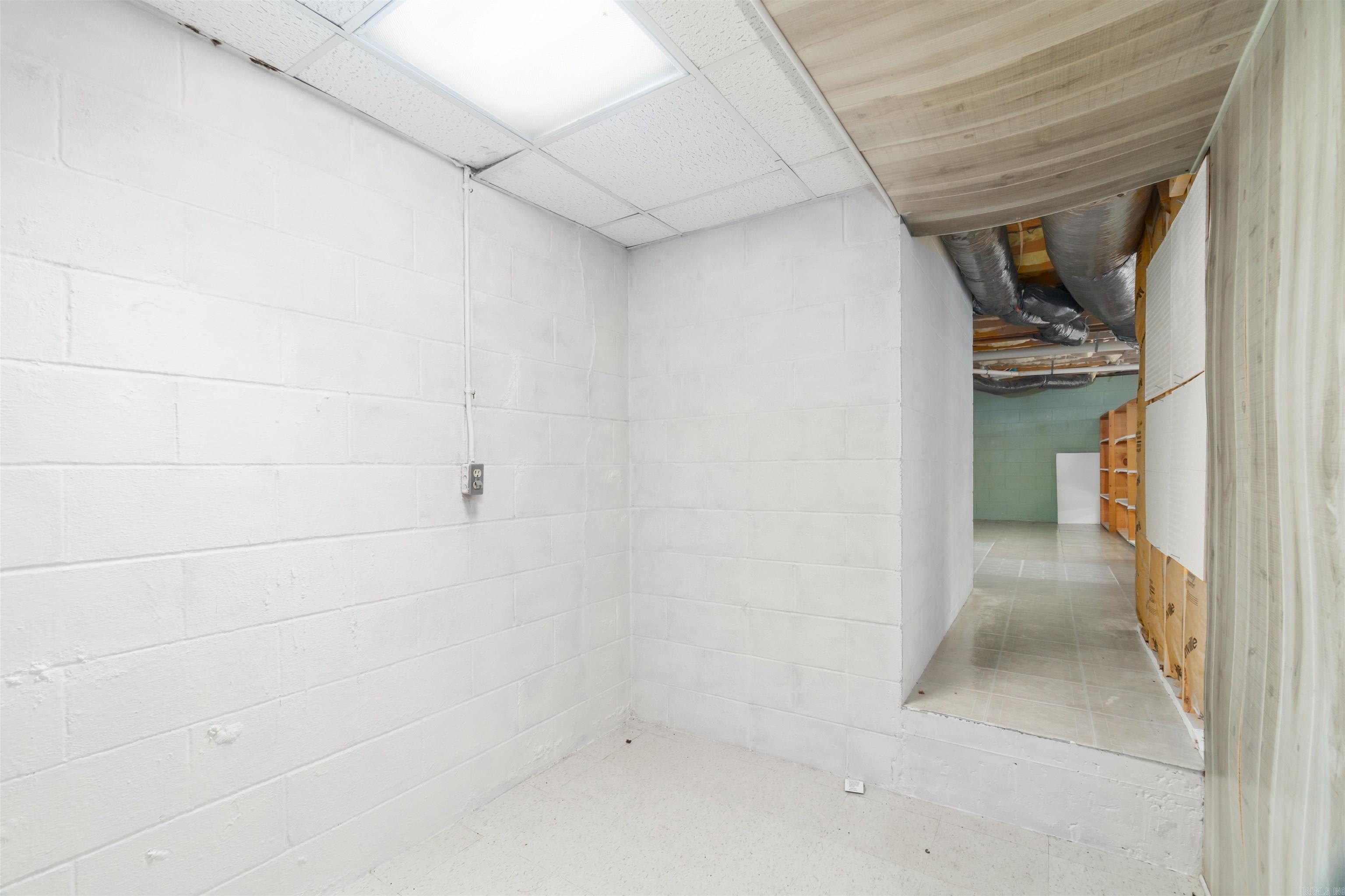 29 Barcelona Way Property Photo 38