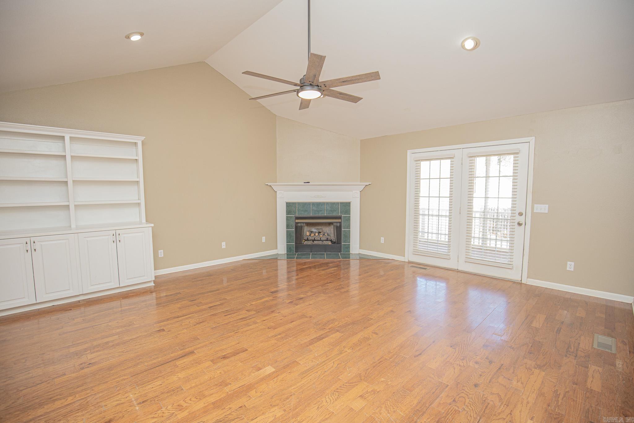 7 Christen Ln Property Photo 4