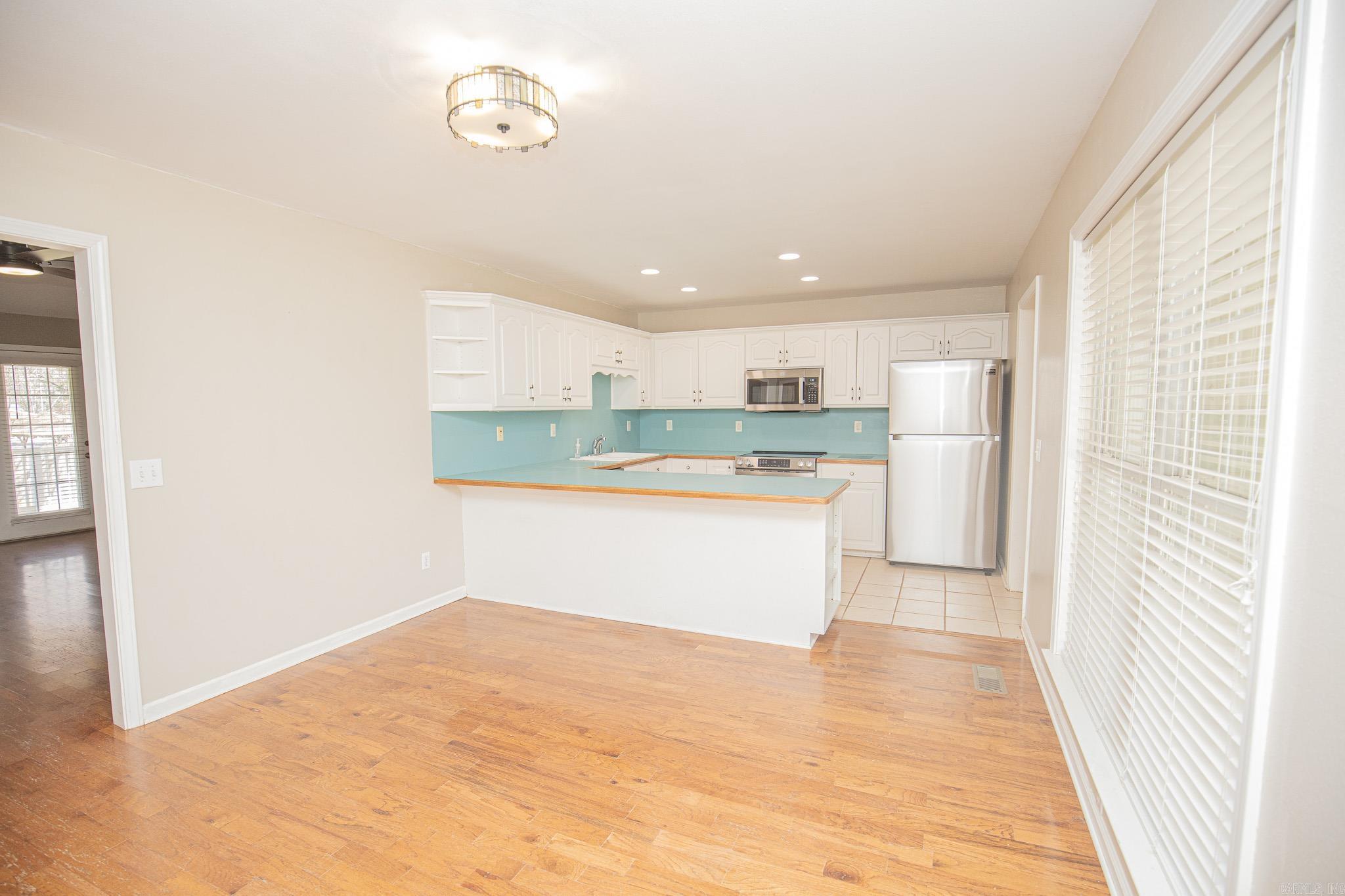 7 Christen Ln Property Photo 8