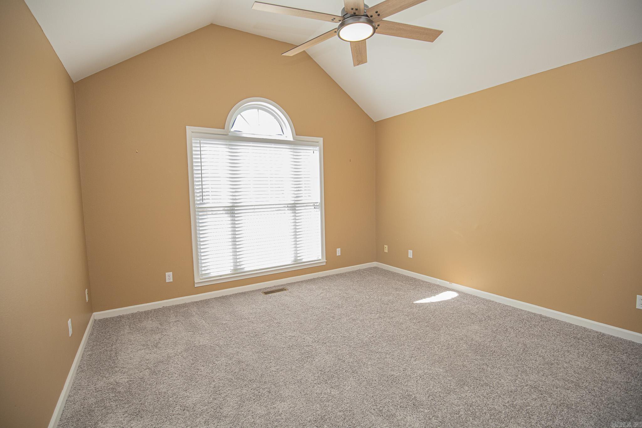 7 Christen Ln Property Photo 18